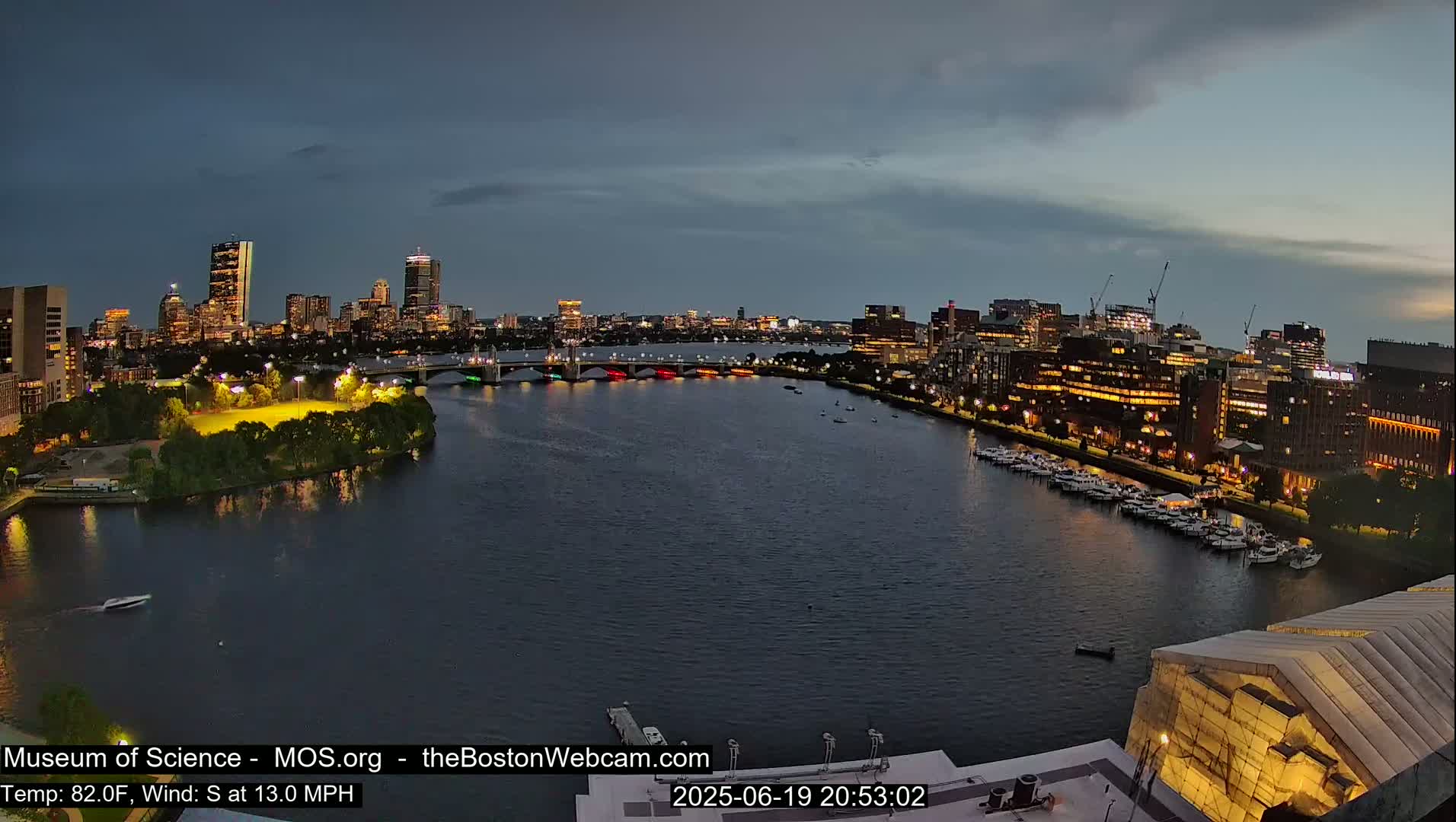 Boston Sky Live Cam - Boston, Massachusetts, USA