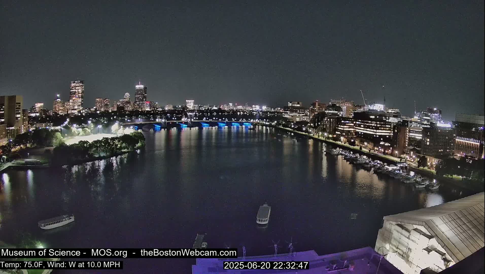 Boston Sky Live Cam - Boston, Massachusetts, USA