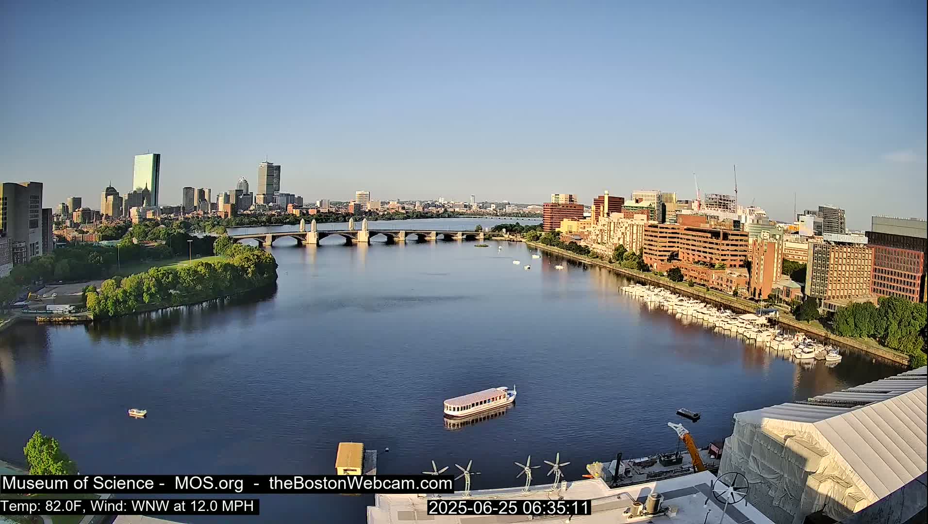 Boston Sky Live Cam - Boston, Massachusetts, USA