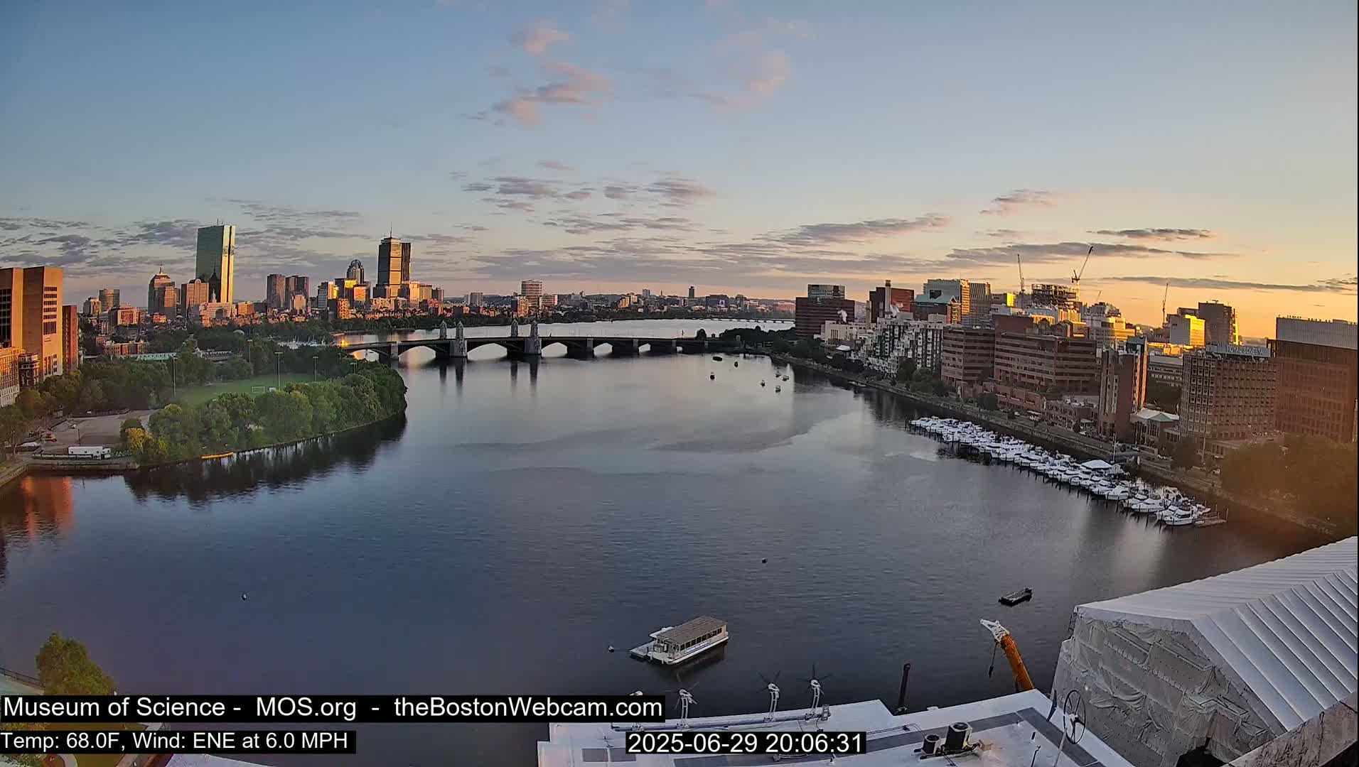 Boston Sky Live Cam - Boston, Massachusetts, USA