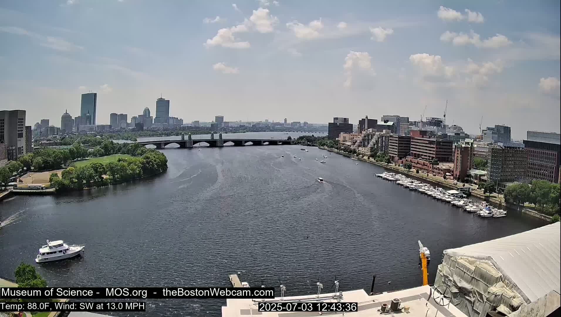 Boston Sky Live Cam - Boston, Massachusetts, USA