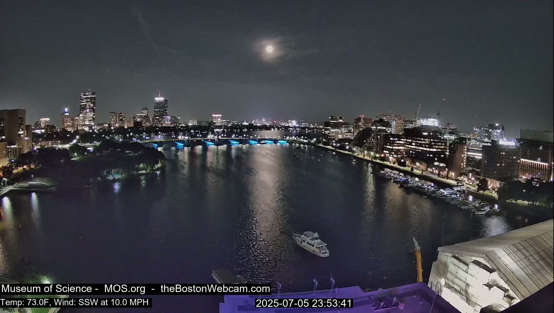 Boston Sky Live Cam - Boston, Massachusetts, USA