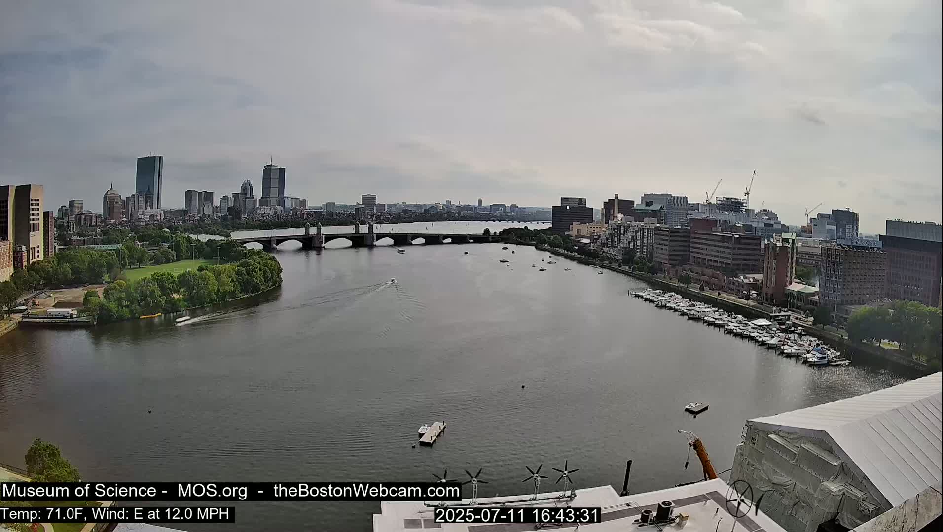 Boston Sky Live Cam - Boston, Massachusetts, USA
