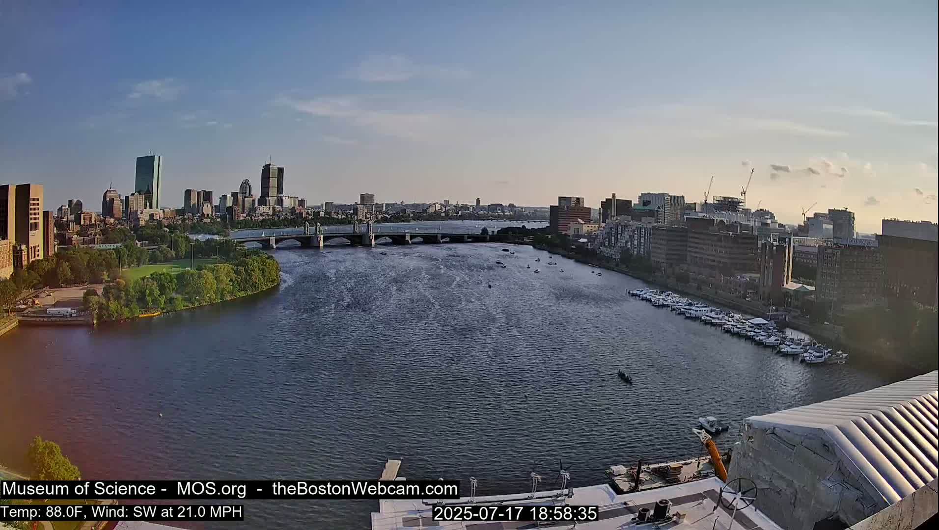Boston Sky Live Cam - Boston, Massachusetts, USA