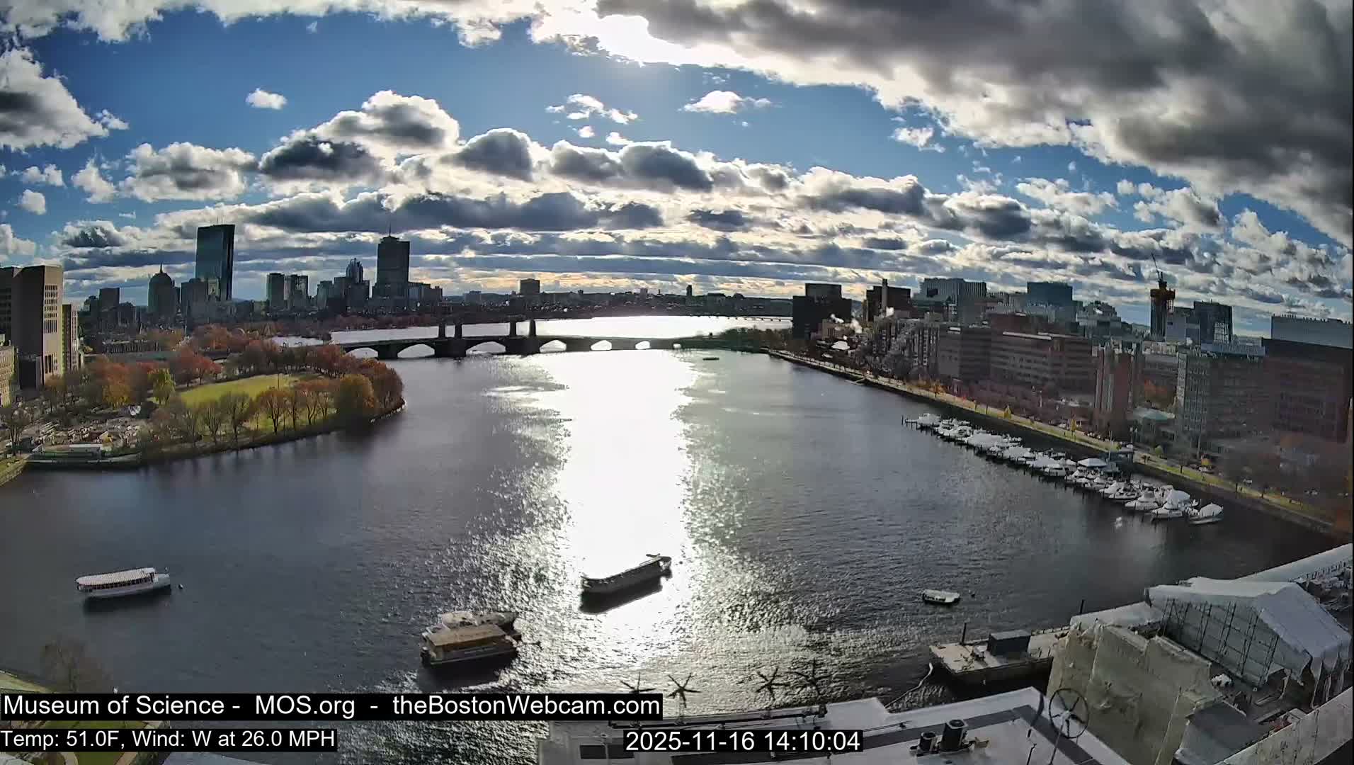 Boston Sky Live Cam - Boston, Massachusetts, USA