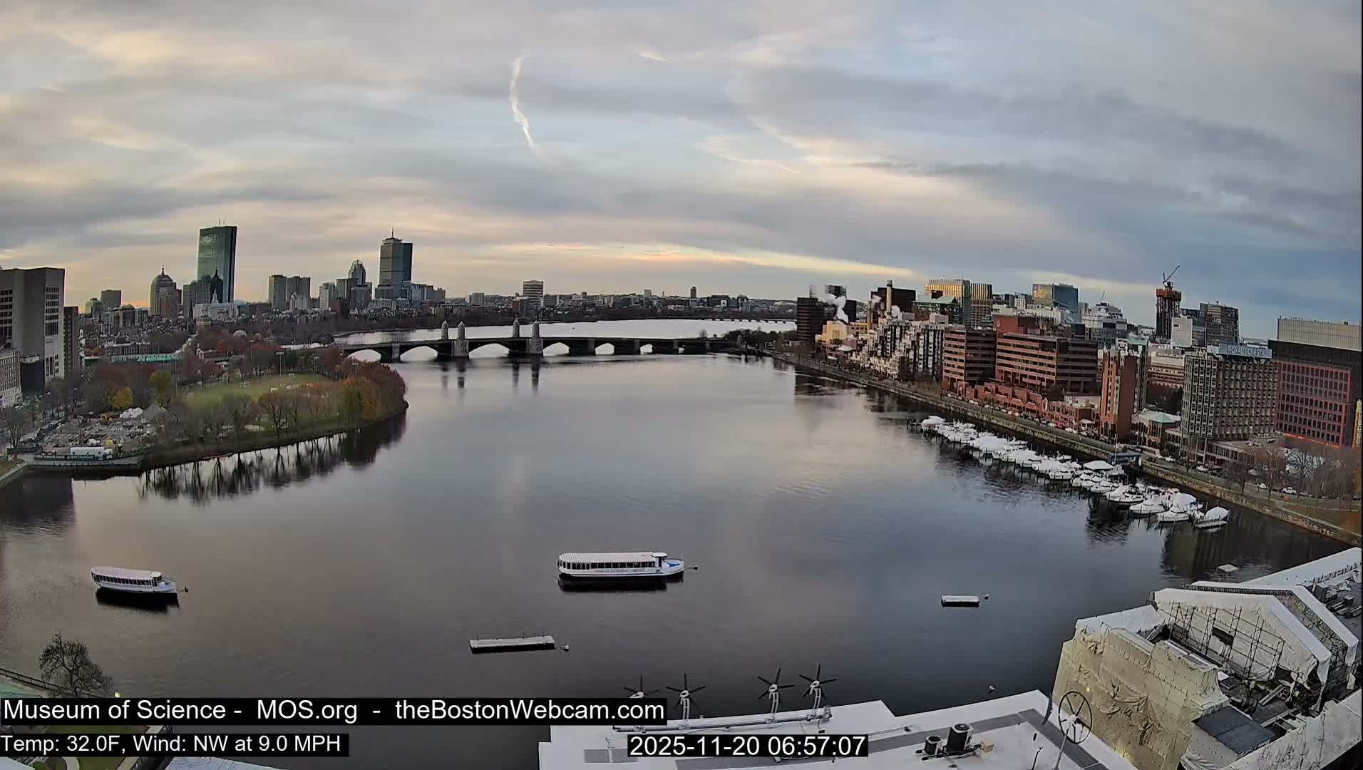 Boston Sky Live Cam - Boston, Massachusetts, USA