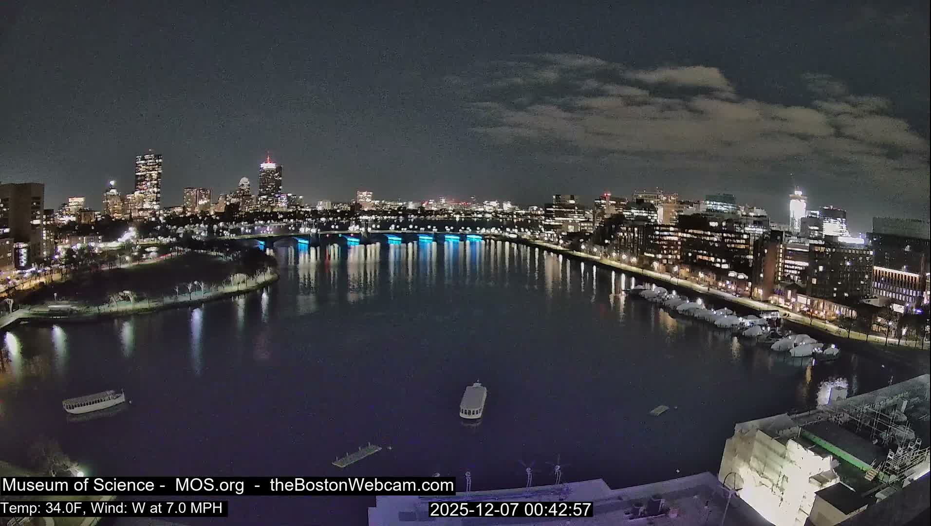 Boston Sky Live Cam - Boston, Massachusetts, USA