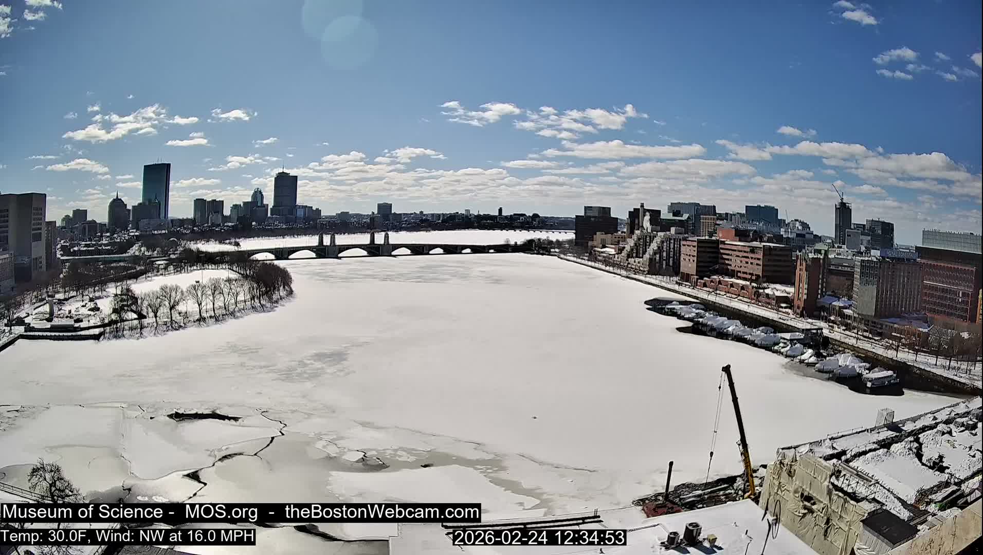 Boston Sky Live Cam - Boston, Massachusetts, USA
