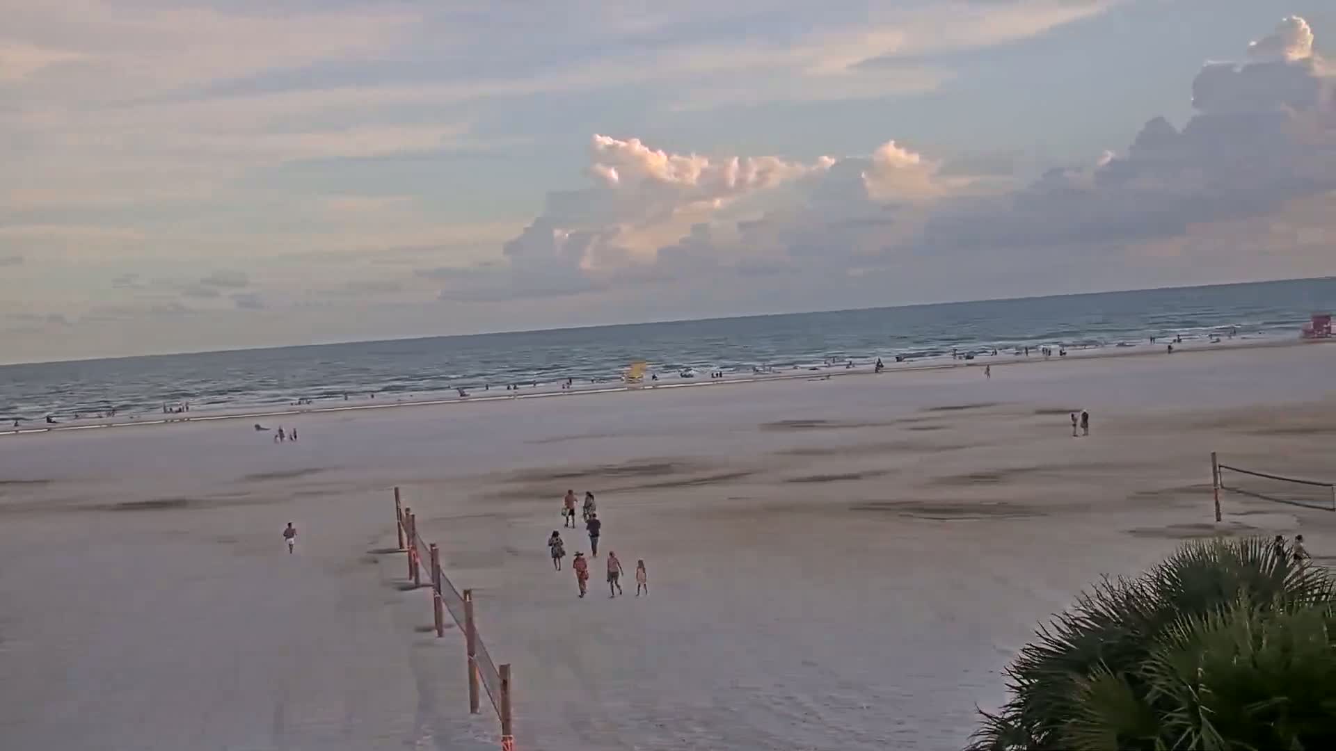 Siesta Key Beach Live Cam - Siesta Key, Sarasota, Florida, USA