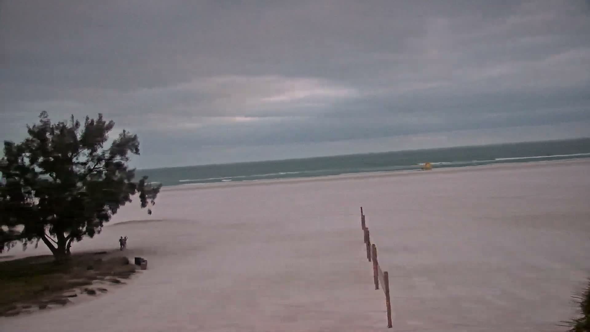 Siesta Key Beach Live Cam - Siesta Key, Sarasota, Florida, USA