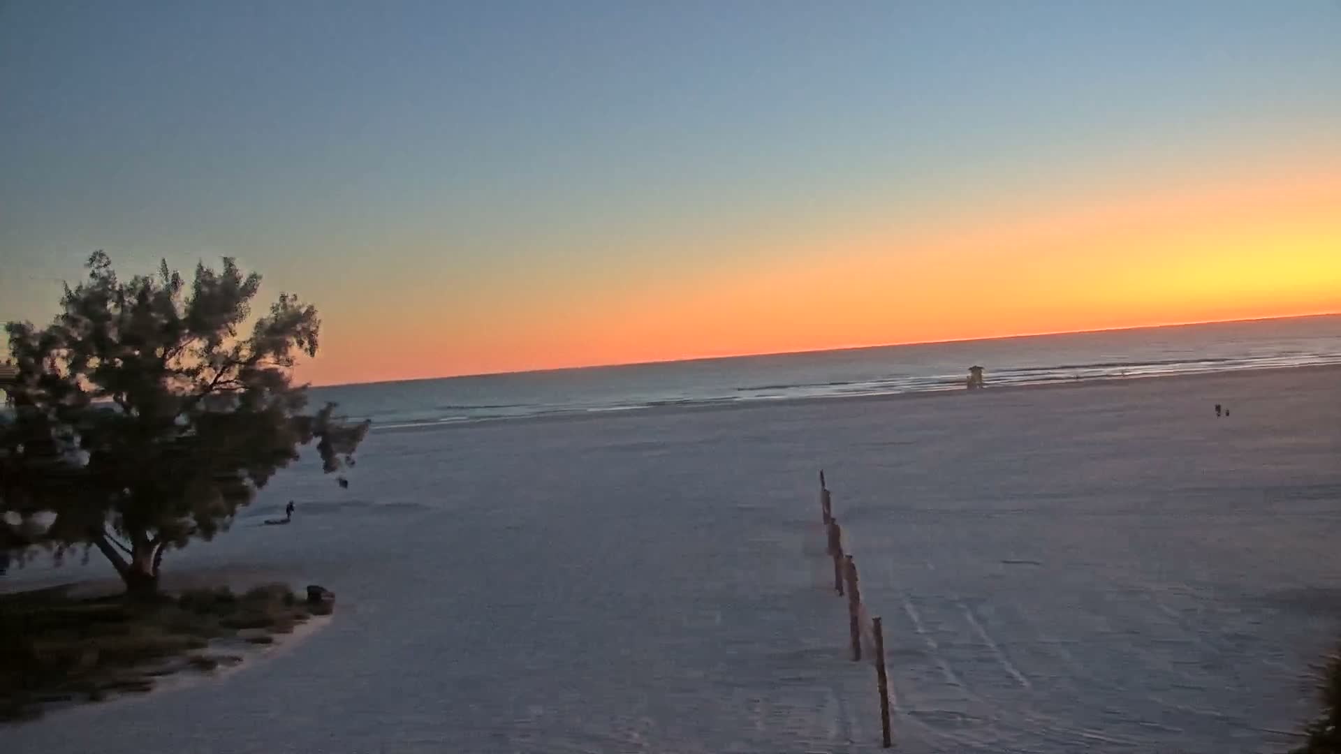 Siesta Key Beach Live Cam - Siesta Key, Sarasota, Florida, USA