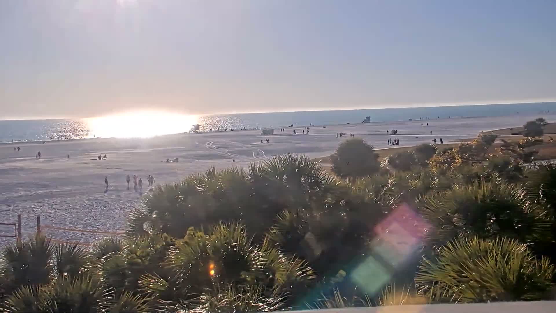 Siesta Key Beach Live Cam - Siesta Key, Sarasota, Florida, USA