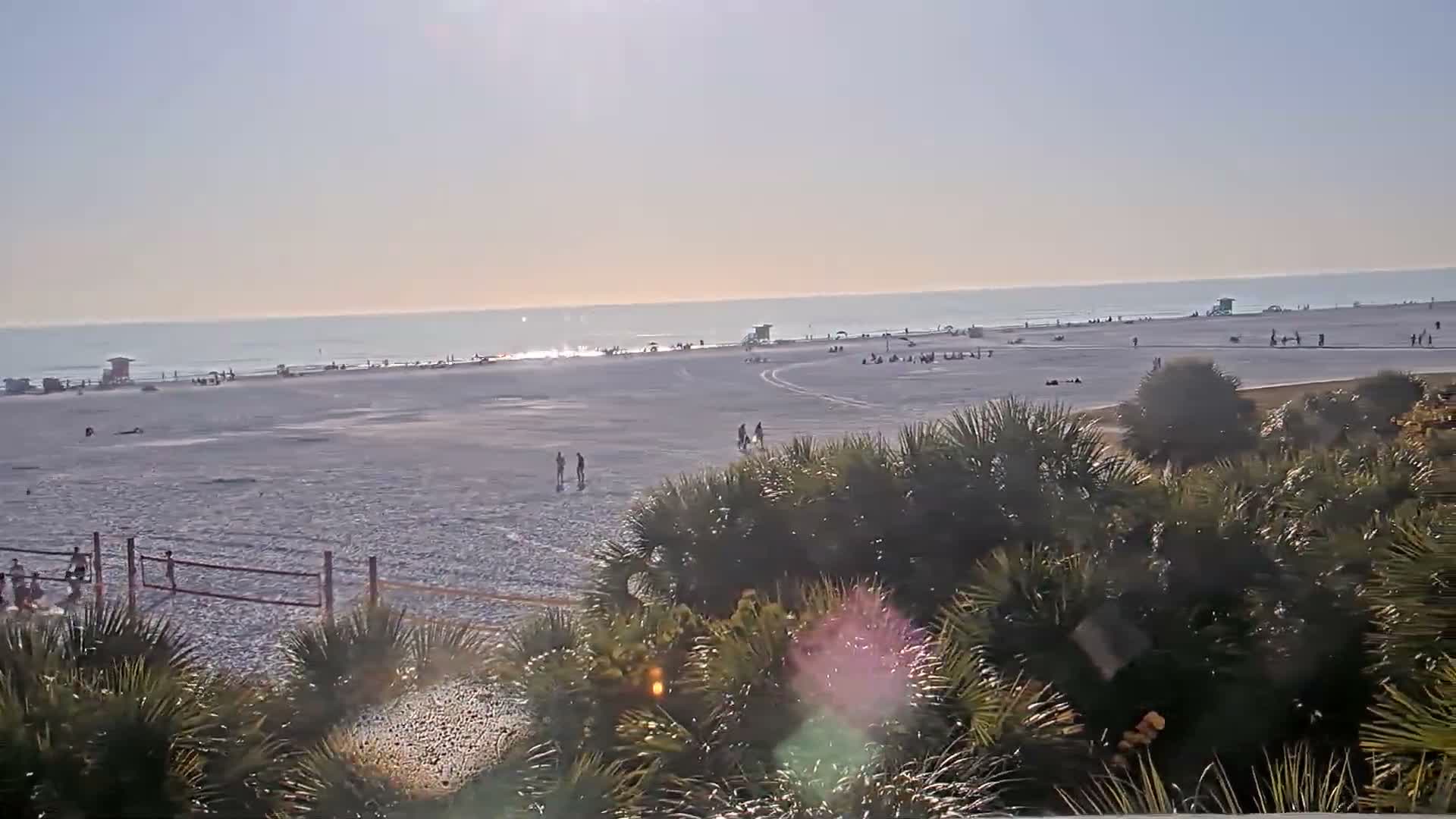 Siesta Key Beach Live Cam - Siesta Key, Sarasota, Florida, USA