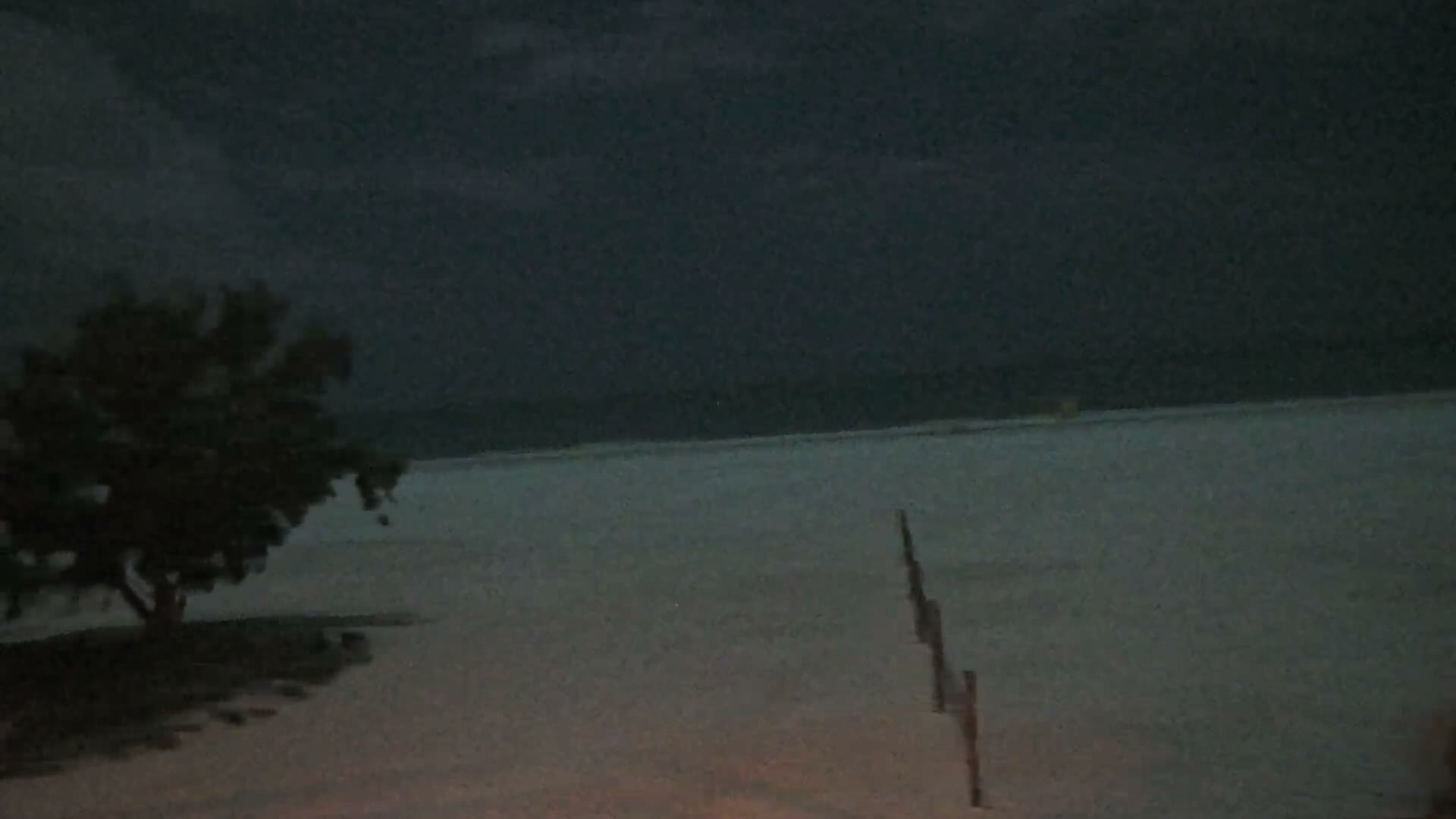 Siesta Key Beach Live Cam - Siesta Key, Sarasota, Florida, USA