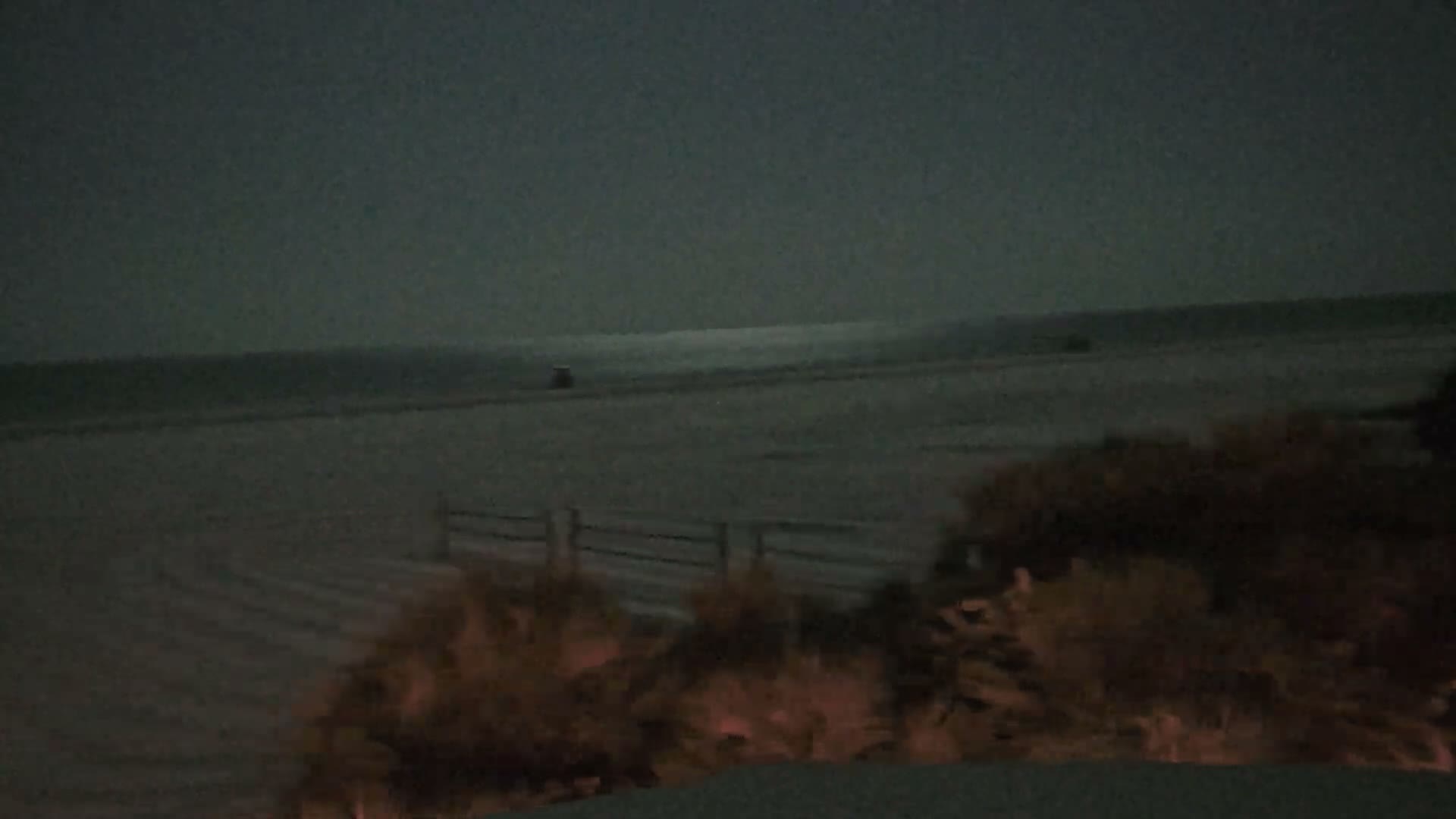 Siesta Key Beach Live Cam - Siesta Key, Sarasota, Florida, USA