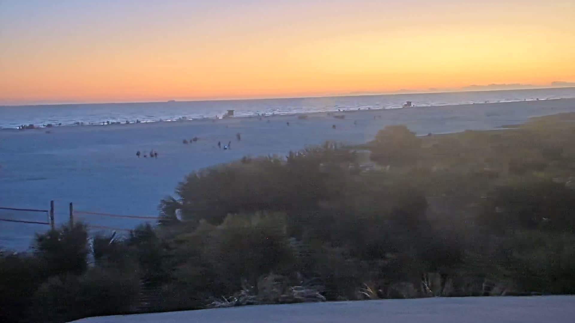 Siesta Key Beach Live Cam - Siesta Key, Sarasota, Florida, USA