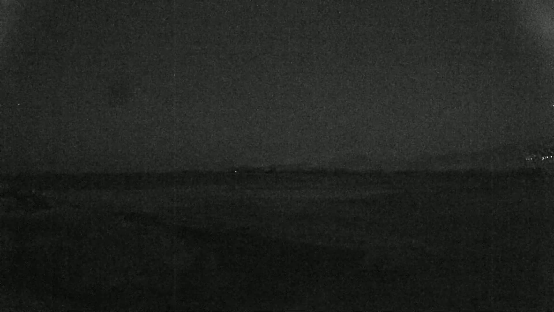 Polzeath Beach Live Cam - Polzeath, Cornwall, South West, England, United Kingdom
