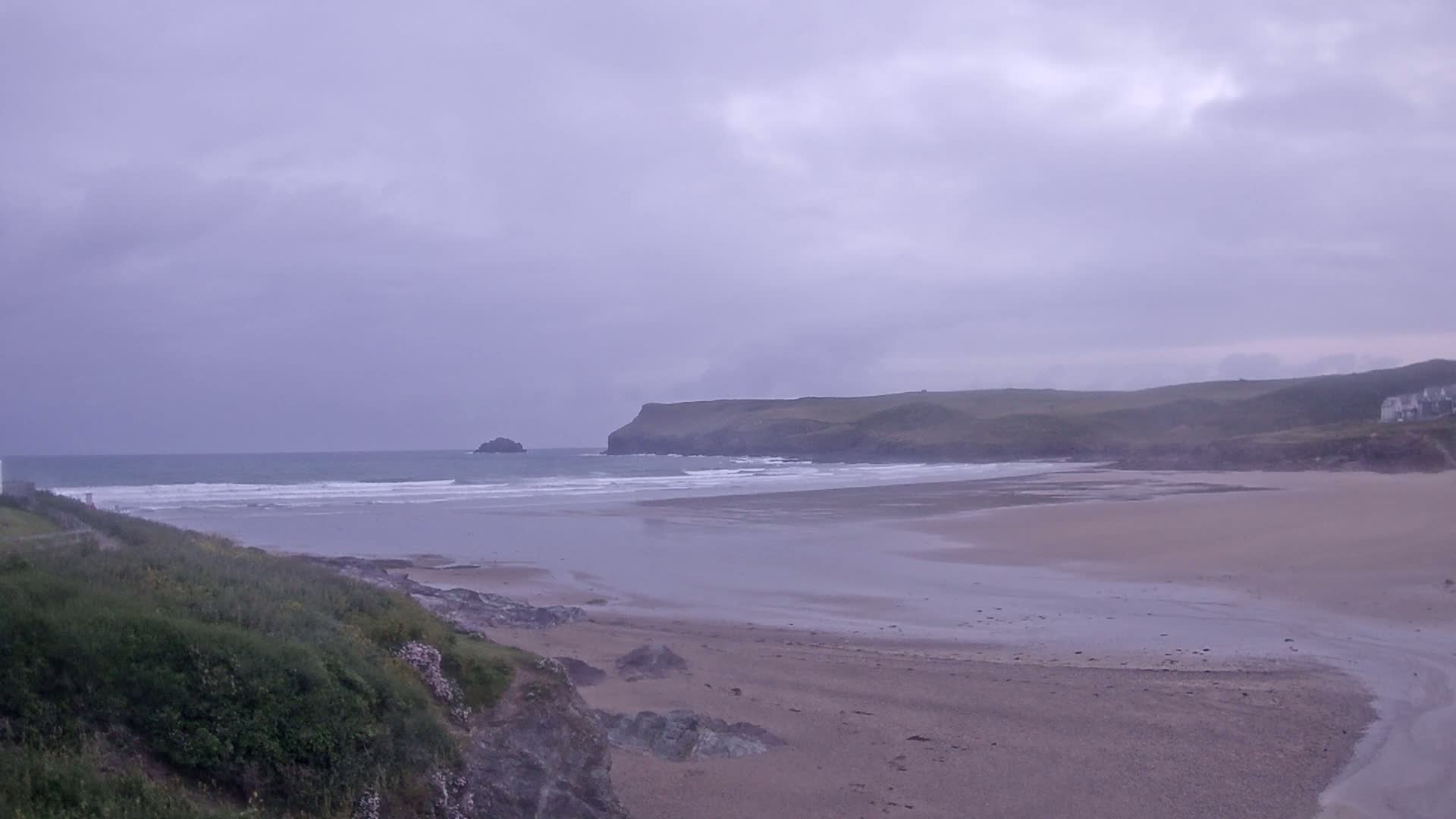 Polzeath Beach Live Cam - Polzeath, Cornwall, South West, England, United Kingdom