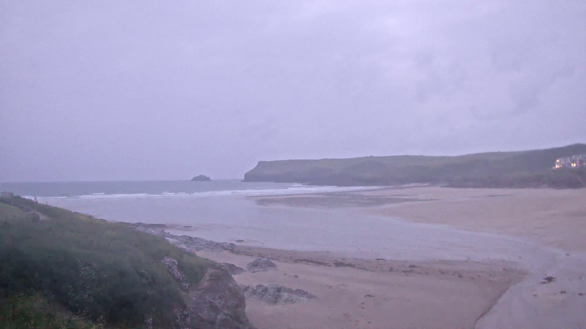 Polzeath Beach Live Cam - Polzeath, Cornwall, South West, England, United Kingdom