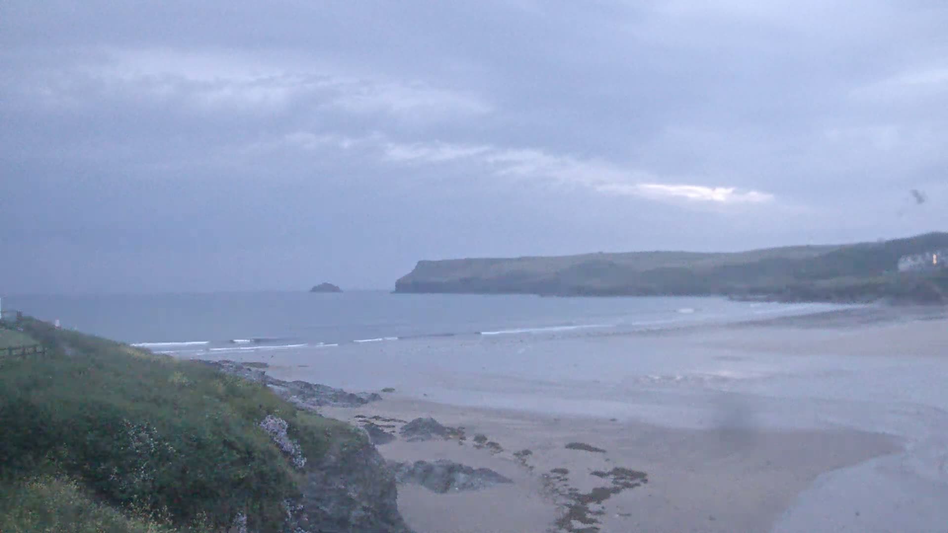 Polzeath Beach Live Cam - Polzeath, Cornwall, South West, England, United Kingdom