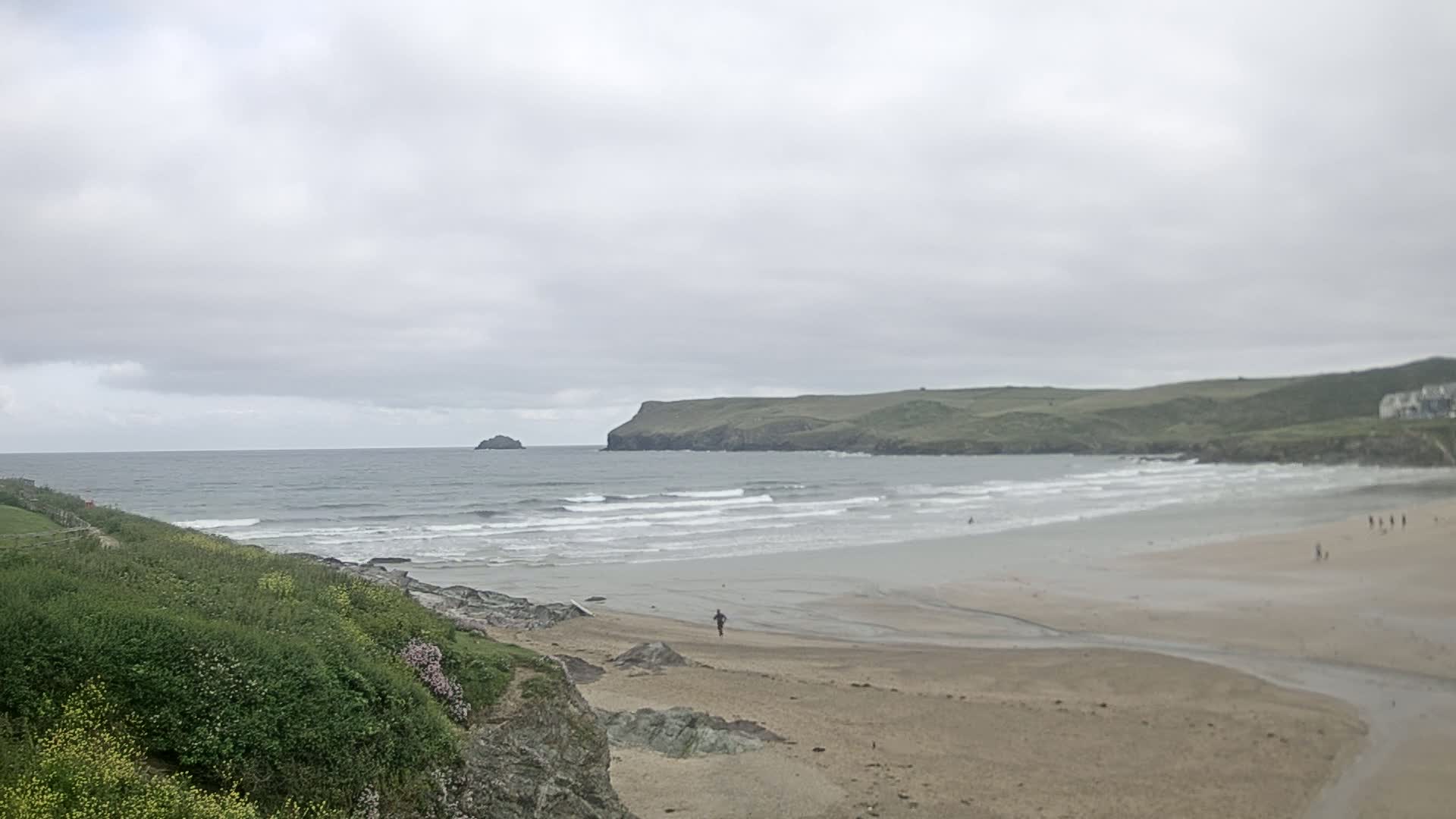 Polzeath Beach Live Cam - Polzeath, Cornwall, South West, England, United Kingdom