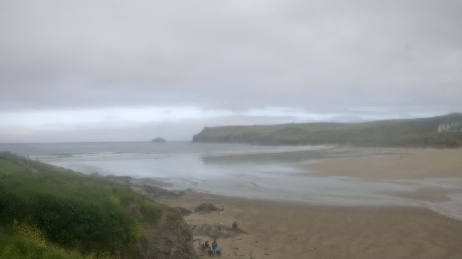 Polzeath Beach Live Cam - Polzeath, Cornwall, South West, England, United Kingdom
