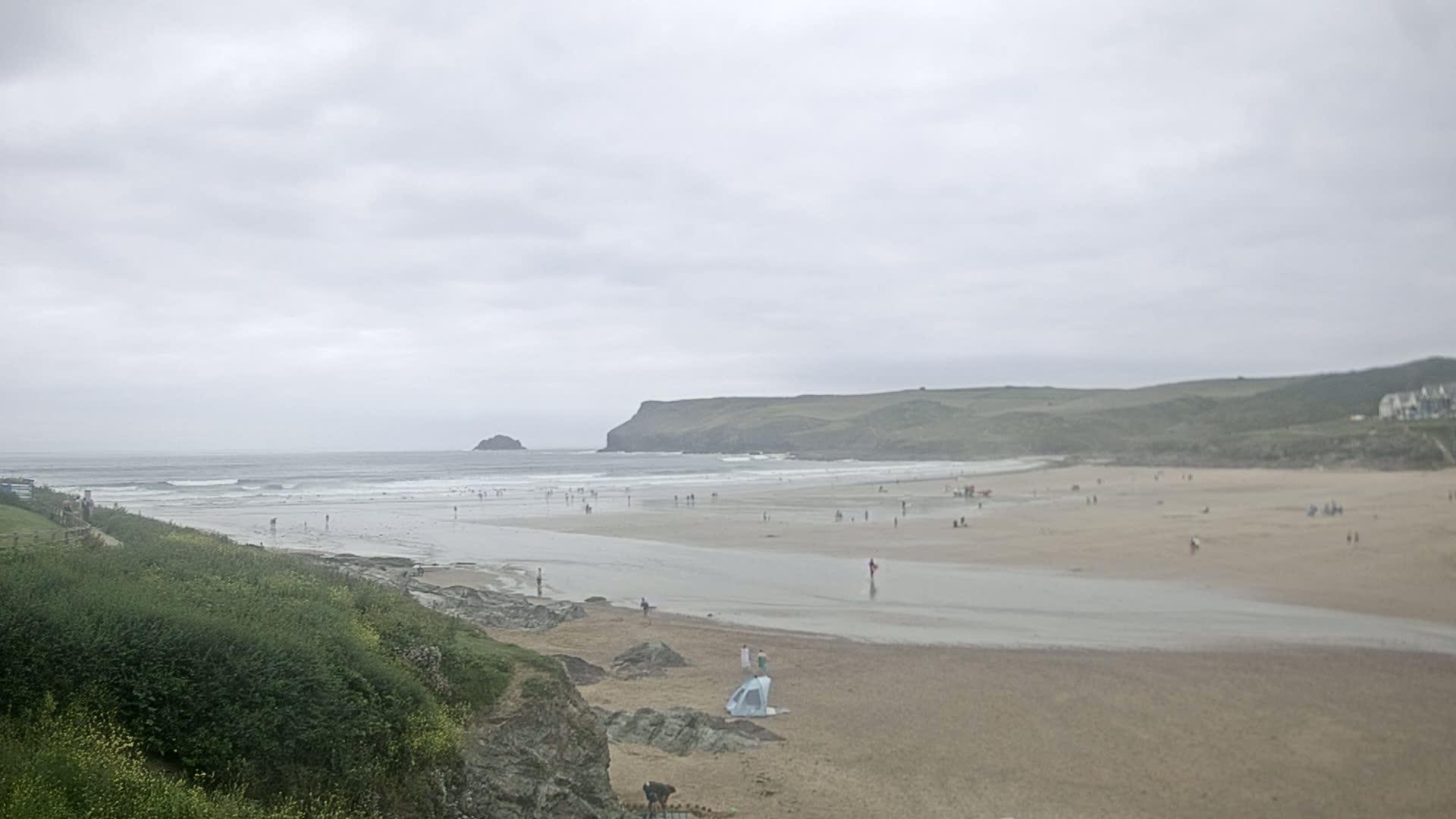 Polzeath Beach Live Cam - Polzeath, Cornwall, South West, England, United Kingdom