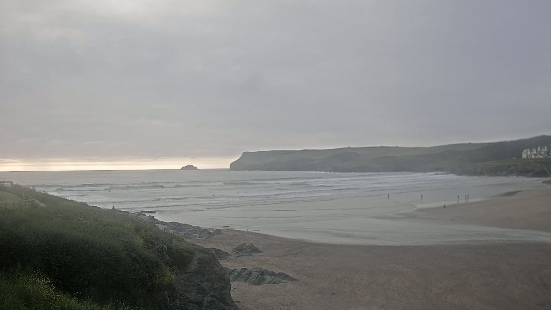 Polzeath Beach Live Cam - Polzeath, Cornwall, South West, England, United Kingdom