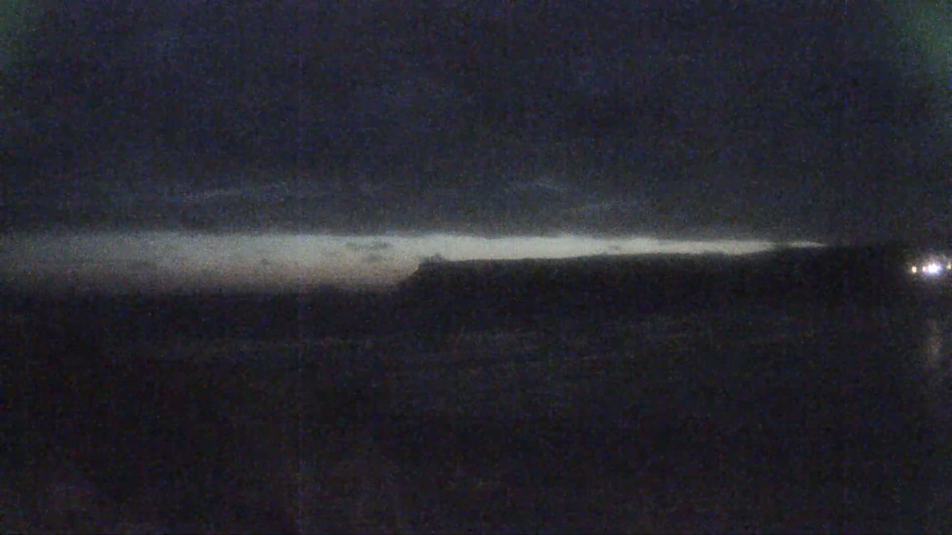 Polzeath Beach Live Cam - Polzeath, Cornwall, South West, England, United Kingdom