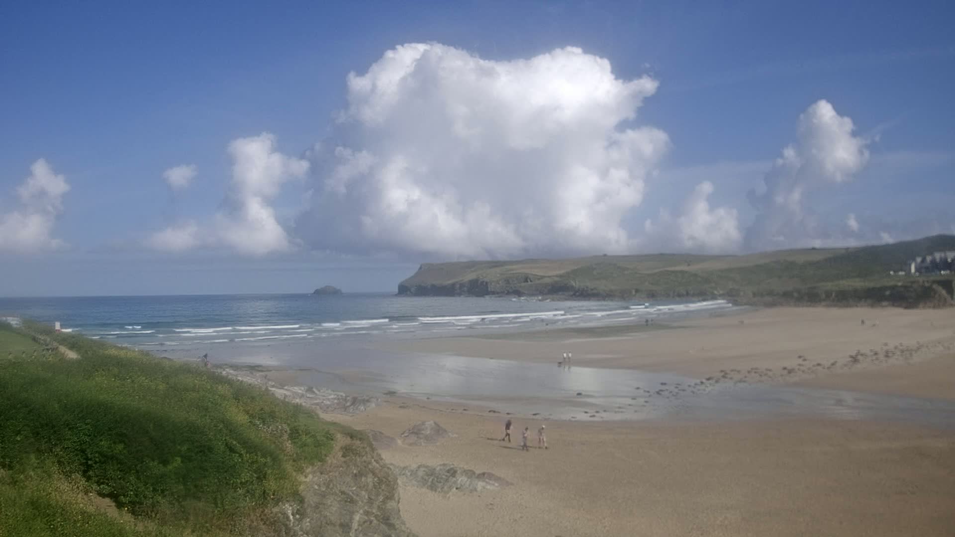 Polzeath Beach Live Cam - Polzeath, Cornwall, South West, England, United Kingdom