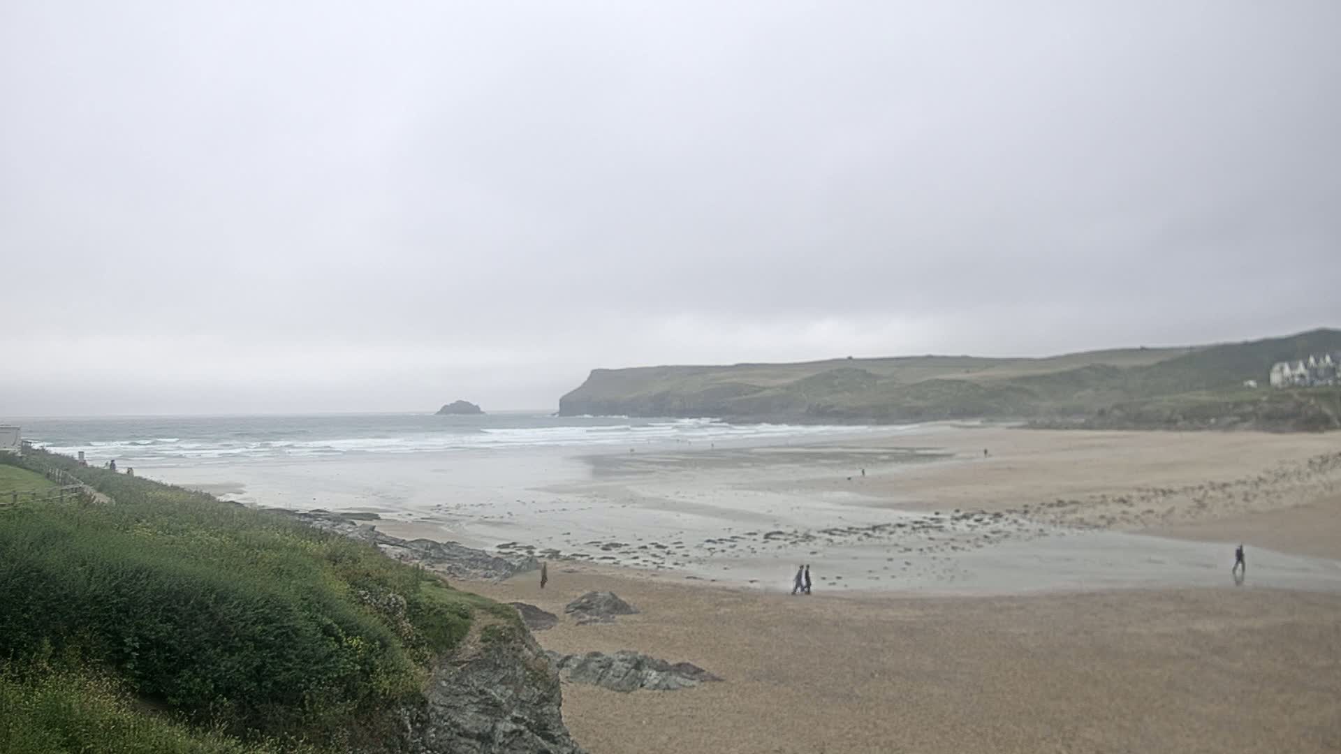 Polzeath Beach Live Cam - Polzeath, Cornwall, South West, England, United Kingdom