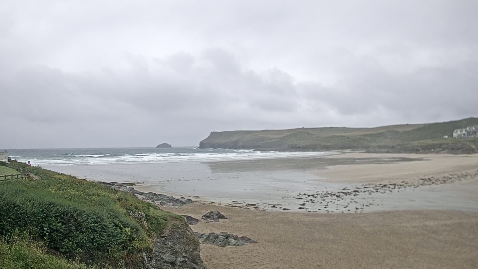 Polzeath Beach Live Cam - Polzeath, Cornwall, South West, England, United Kingdom