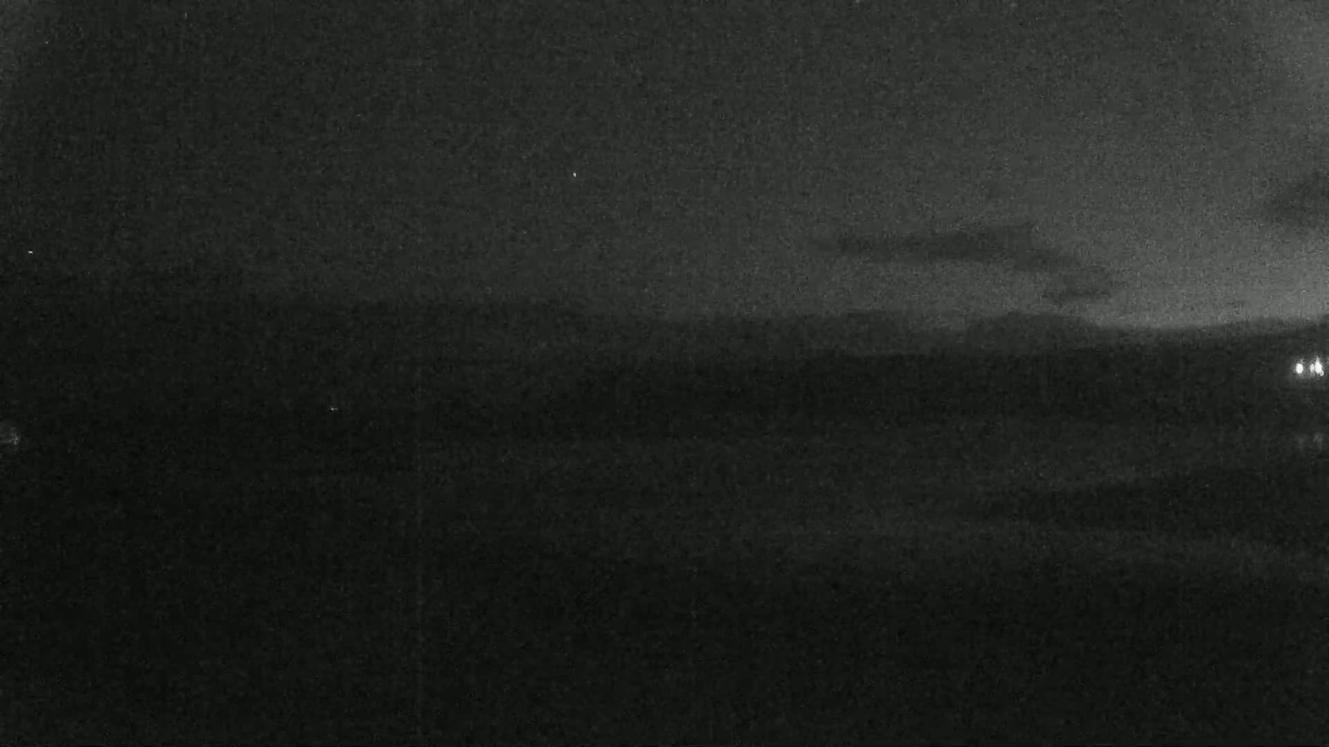 Polzeath Beach Live Cam - Polzeath, Cornwall, South West, England, United Kingdom