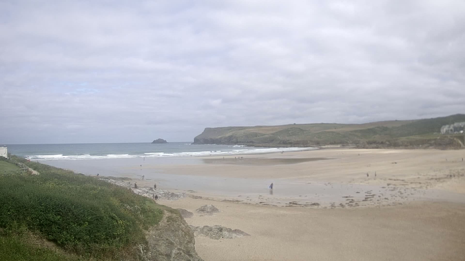 Polzeath Beach Live Cam - Polzeath, Cornwall, South West, England, United Kingdom