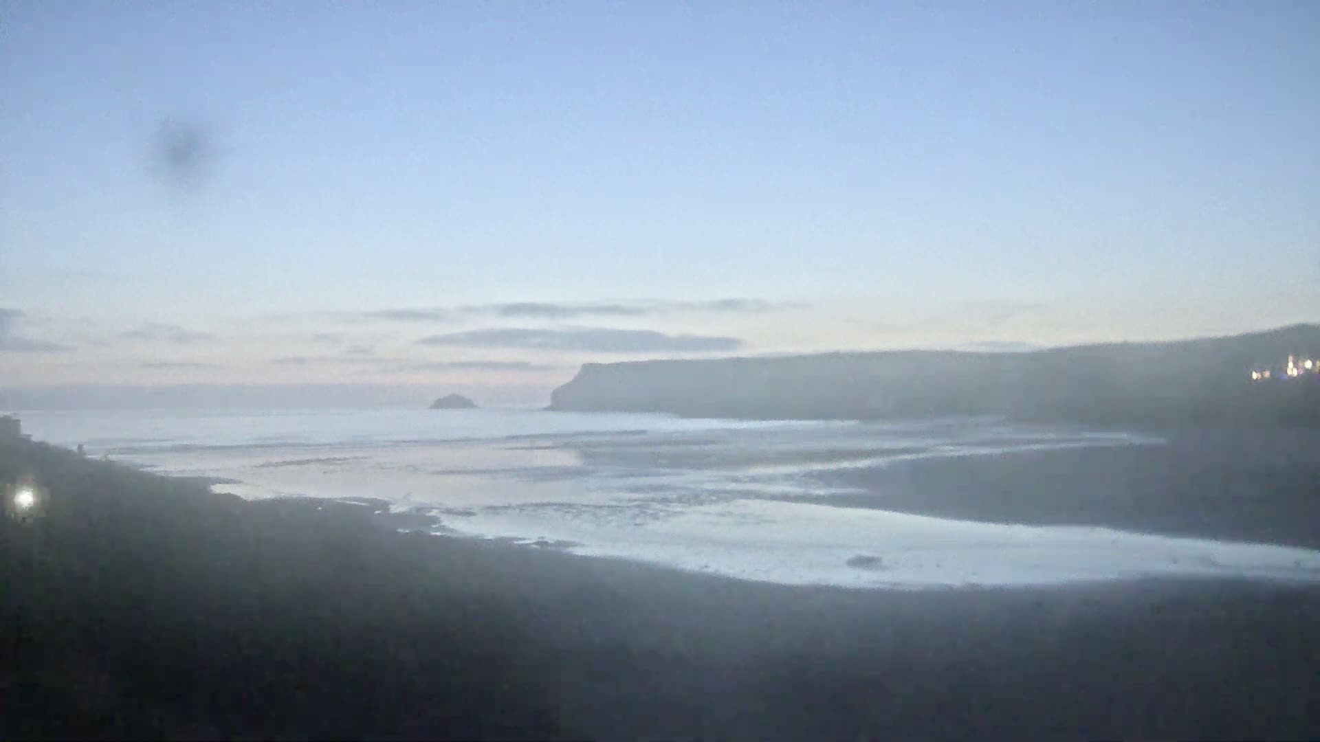 Polzeath Beach Live Cam - Polzeath, Cornwall, South West, England, United Kingdom