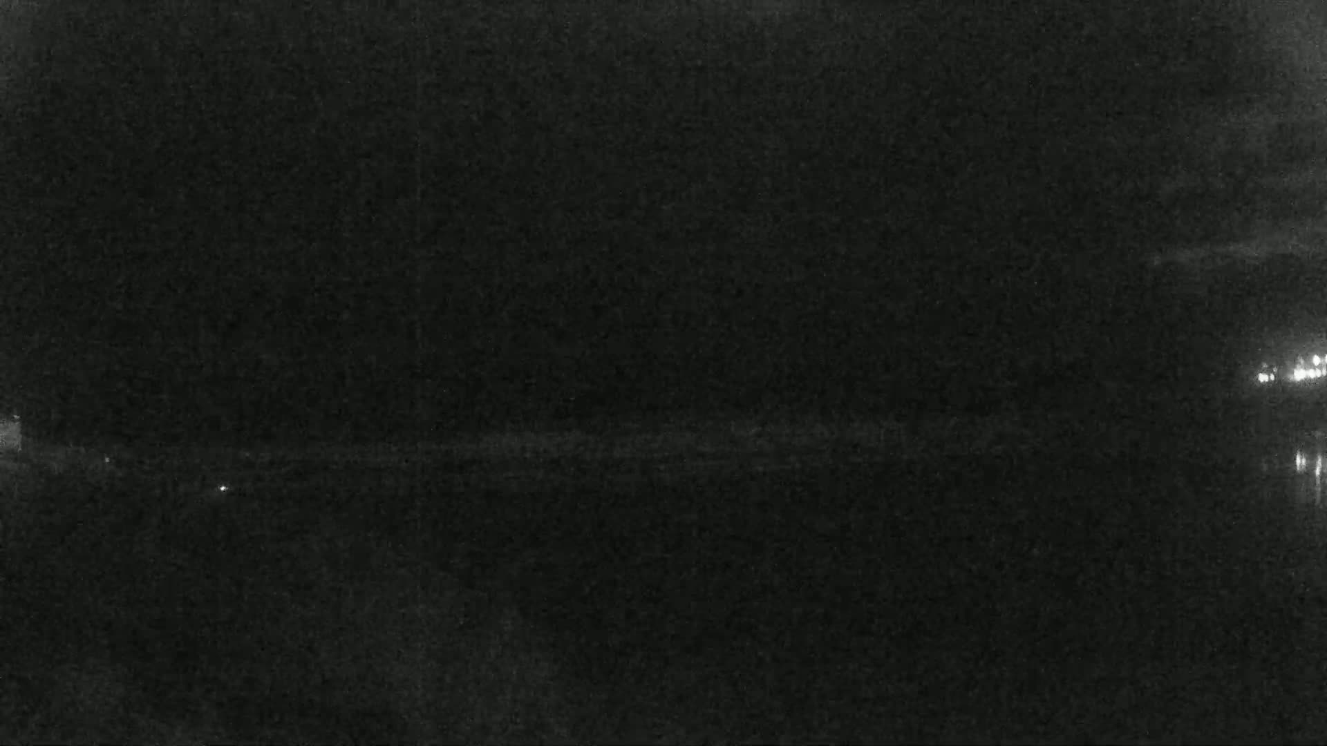 Polzeath Beach Live Cam - Polzeath, Cornwall, South West, England, United Kingdom