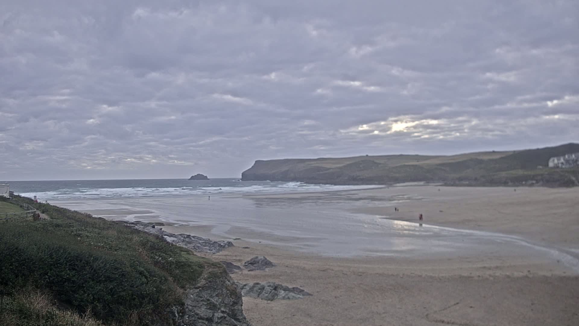 Polzeath Beach Live Cam - Polzeath, Cornwall, South West, England, United Kingdom