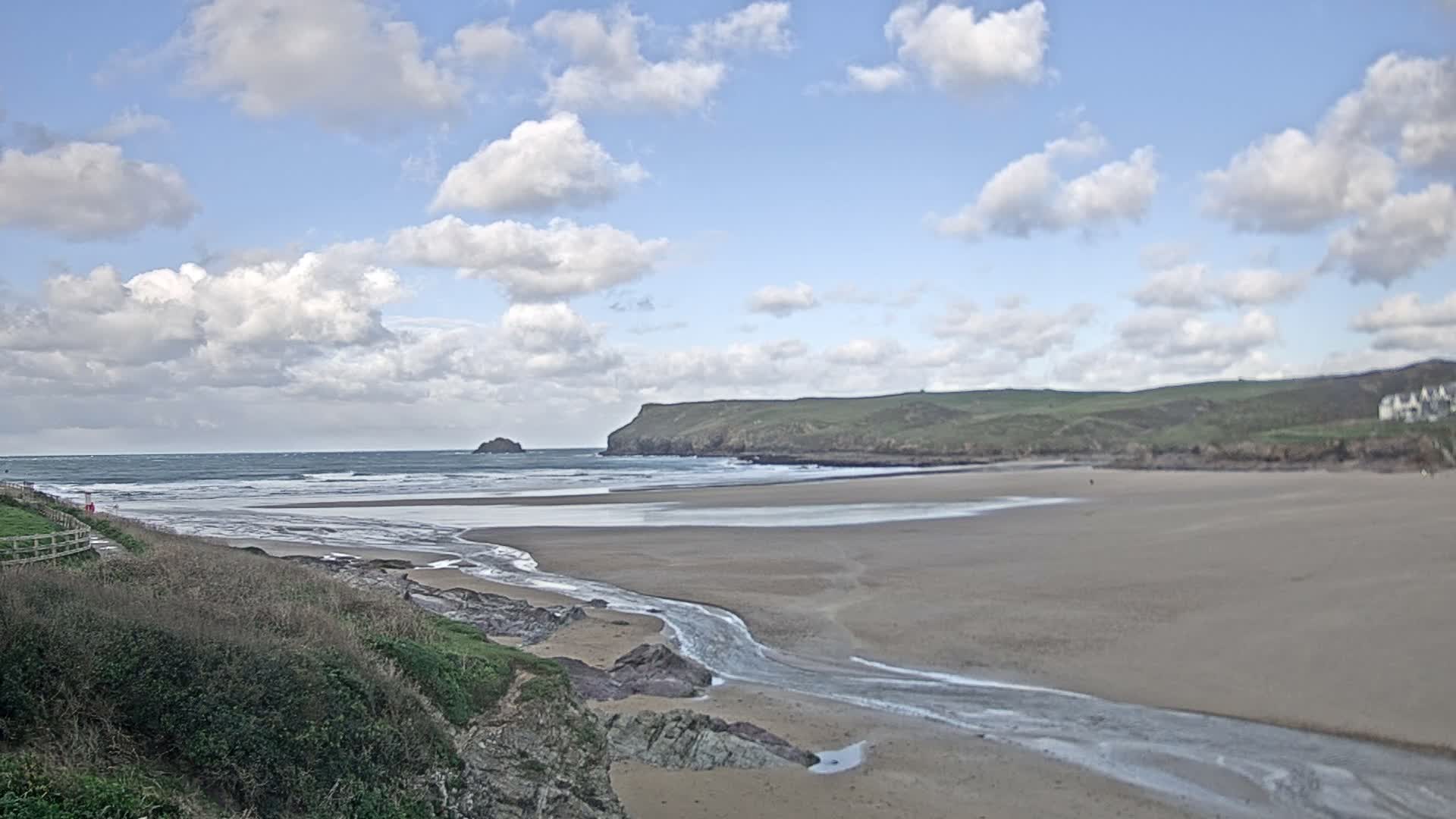 Polzeath Beach Live Cam - Polzeath, Cornwall, South West, England, United Kingdom
