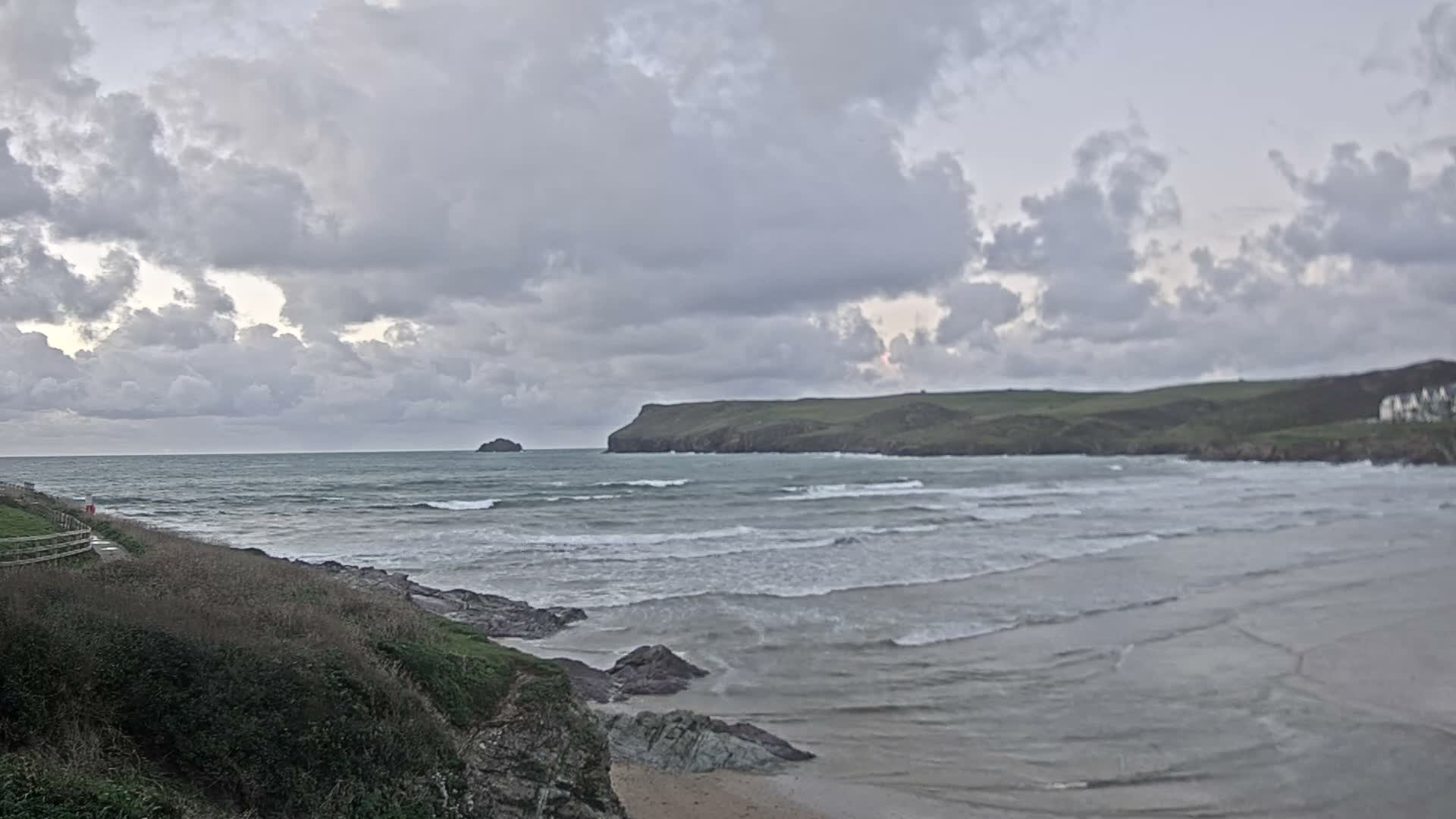 Polzeath Beach Live Cam - Polzeath, Cornwall, South West, England, United Kingdom