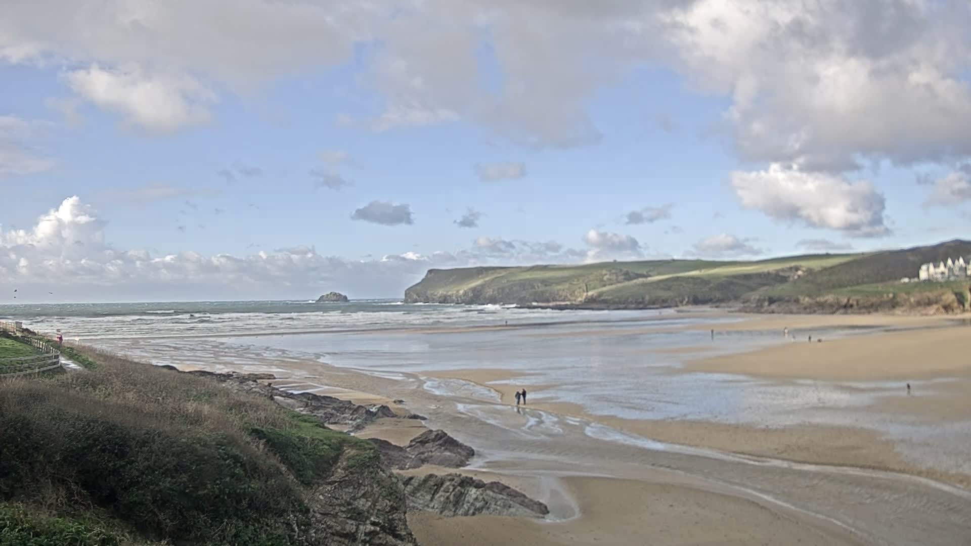 Polzeath Beach Live Cam - Polzeath, Cornwall, South West, England, United Kingdom