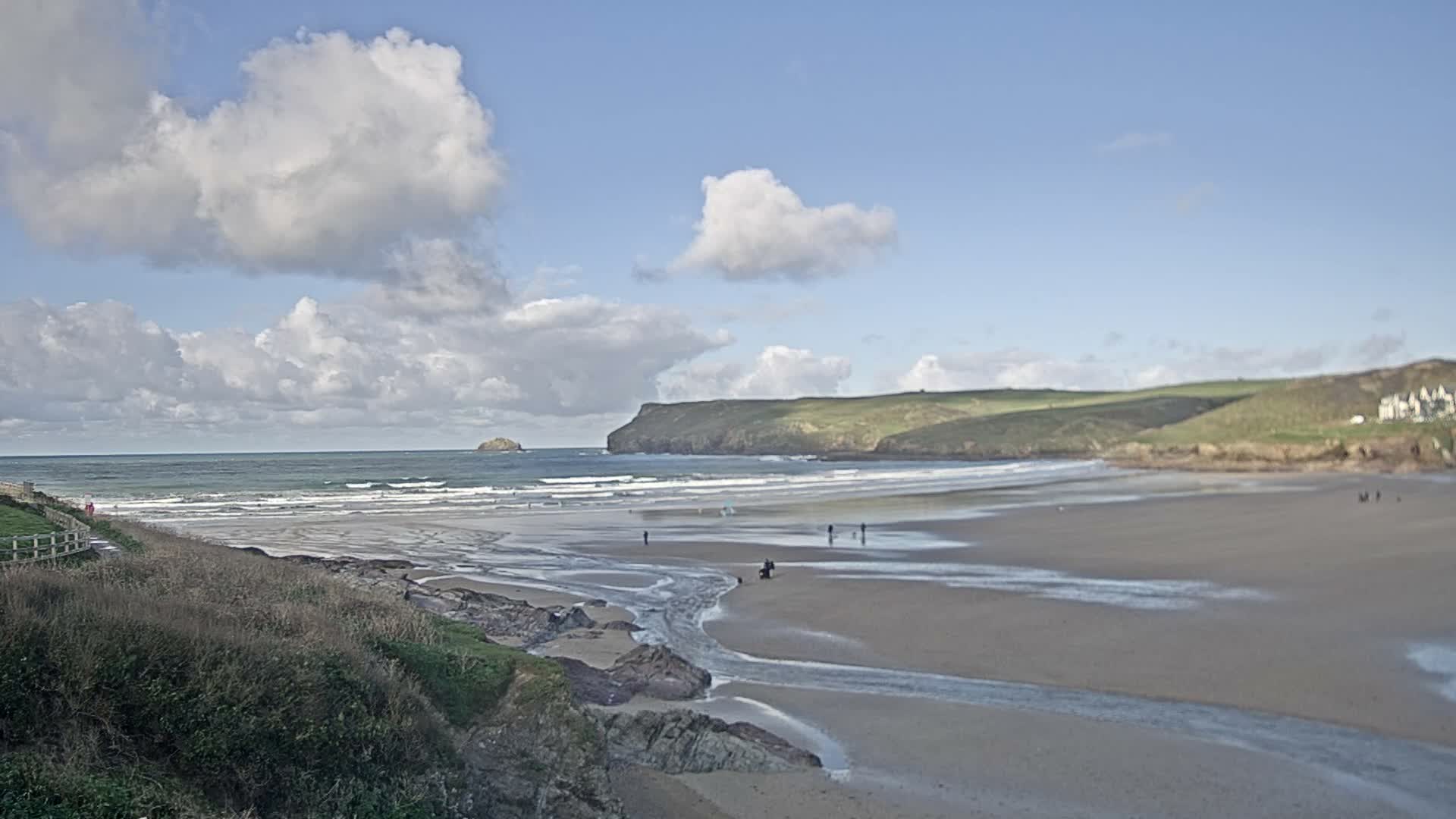 Polzeath Beach Live Cam - Polzeath, Cornwall, South West, England, United Kingdom