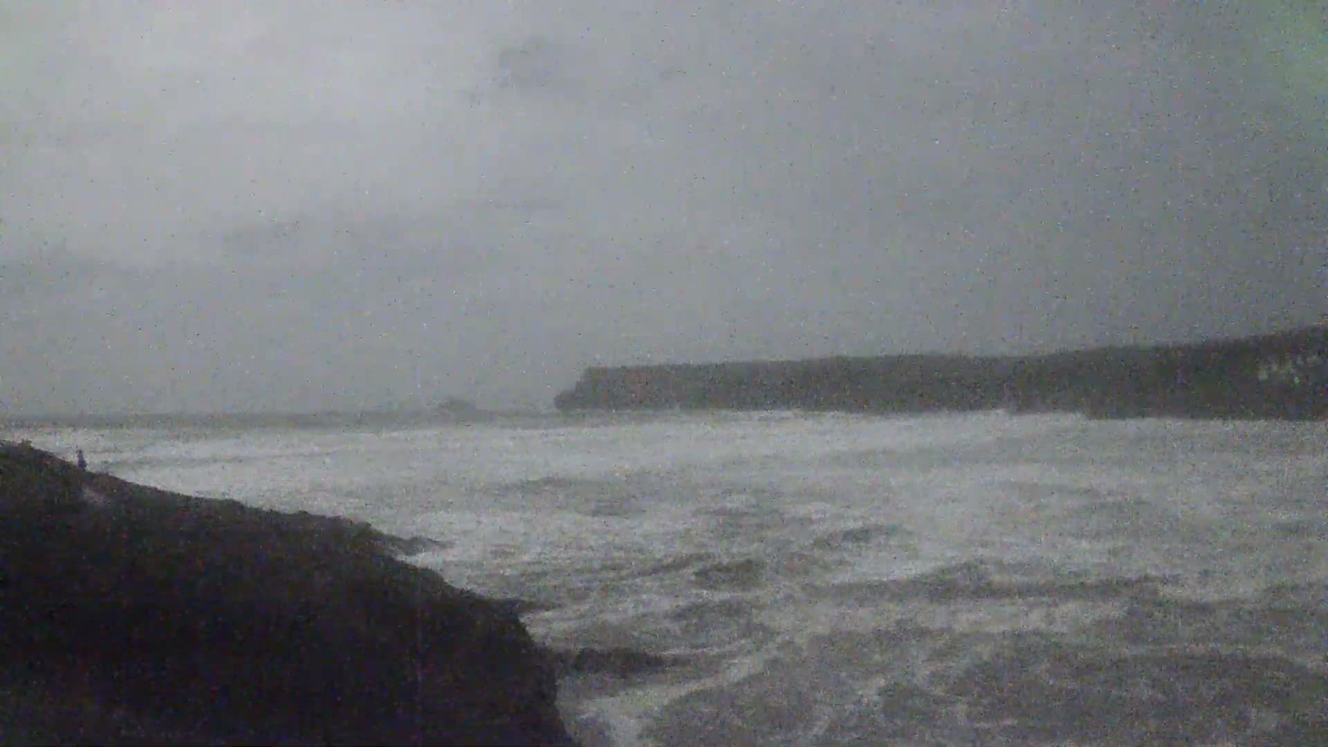 Polzeath Beach Live Cam - Polzeath, Cornwall, South West, England, United Kingdom