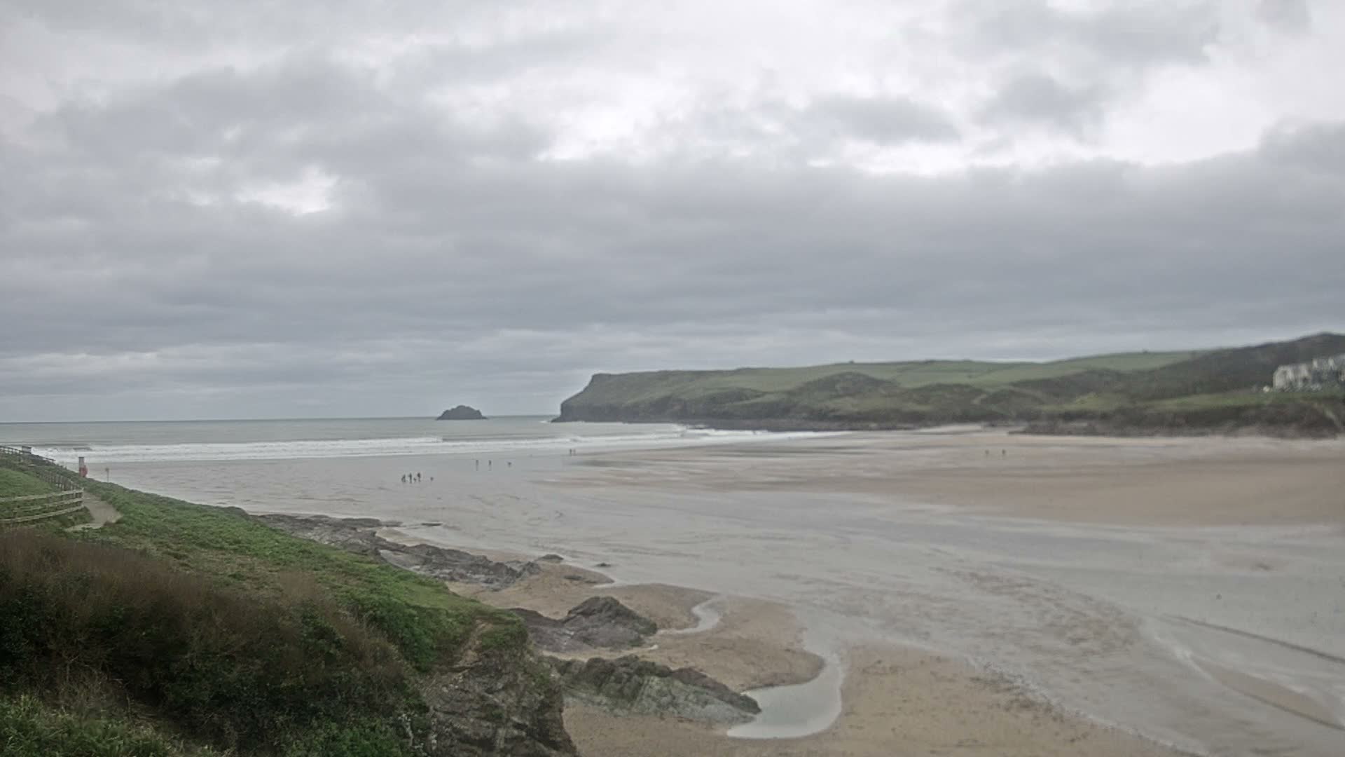 Polzeath Beach Live Cam - Polzeath, Cornwall, South West, England, United Kingdom