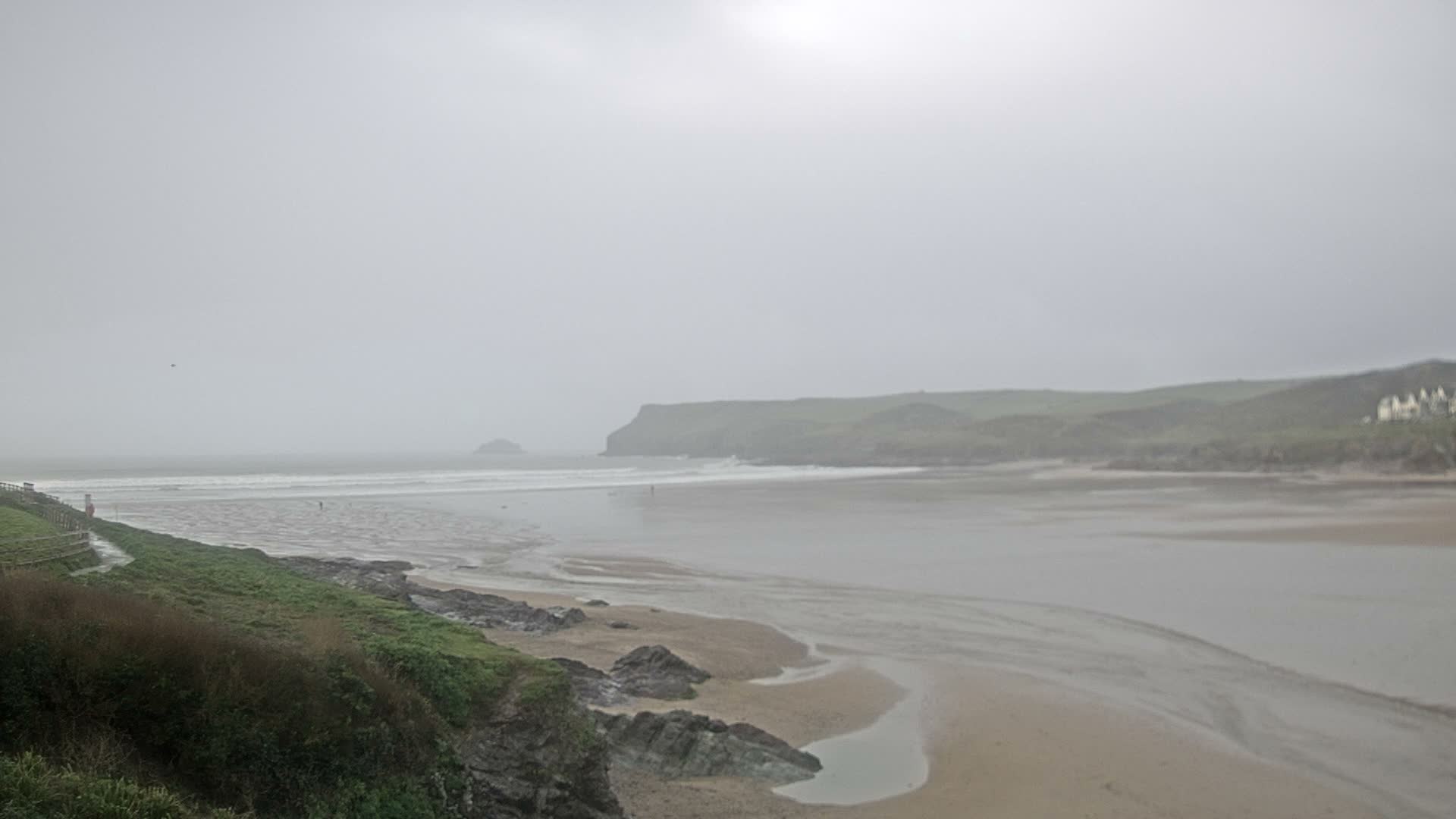 Polzeath Beach Live Cam - Polzeath, Cornwall, South West, England, United Kingdom