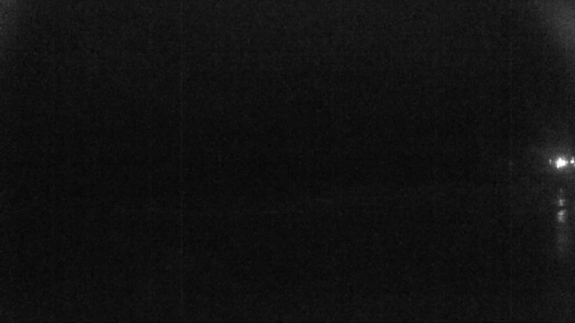 Polzeath Beach Live Cam - Polzeath, Cornwall, South West, England, United Kingdom