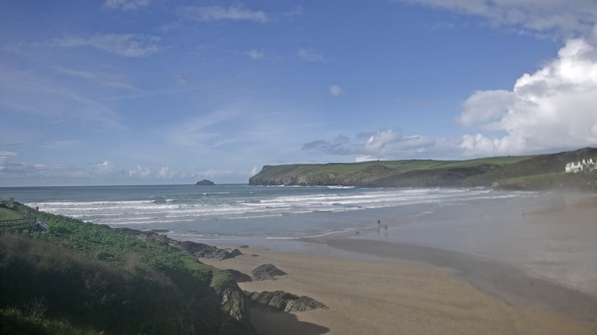 Polzeath Beach Live Cam - Polzeath, Cornwall, South West, England, United Kingdom