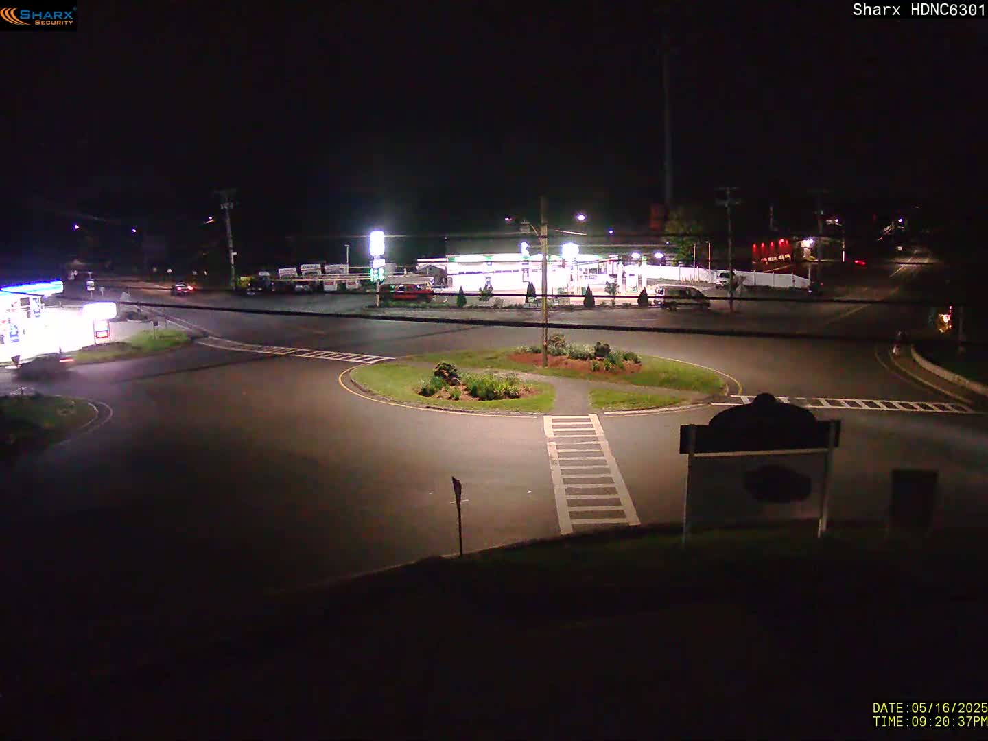 Derry City NH, E Derry Rd/ Chester Rd /E Broadway Derry Village Junction Live Cam - Derry, Rockingham, New Hampshire, USA