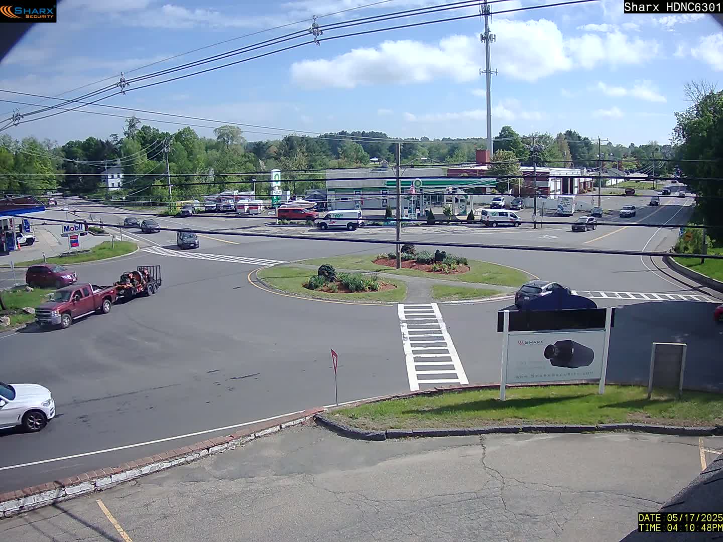 Derry City NH, E Derry Rd/ Chester Rd /E Broadway Derry Village Junction Live Cam - Derry, Rockingham, New Hampshire, USA