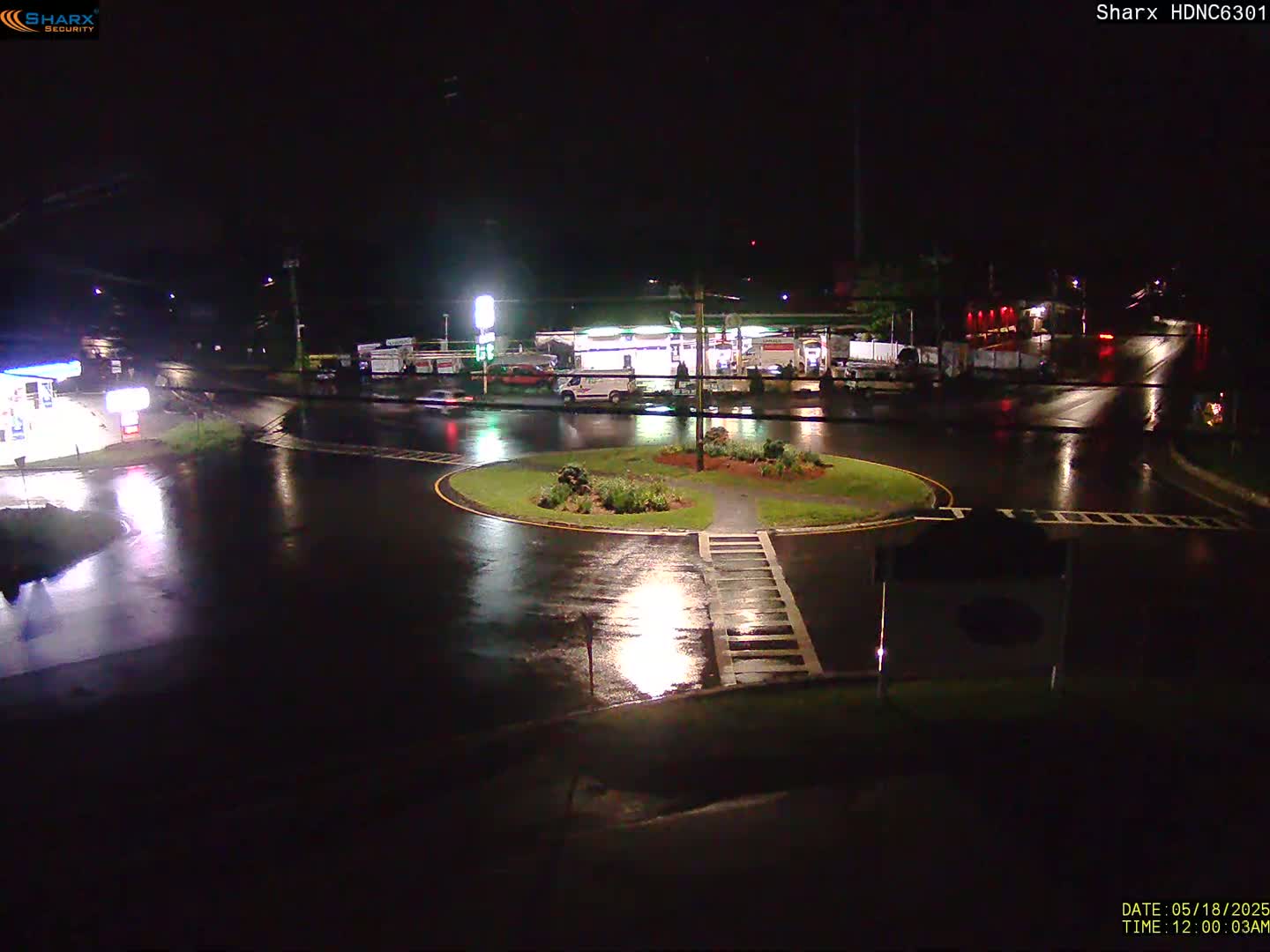 Derry City NH, E Derry Rd/ Chester Rd /E Broadway Derry Village Junction Live Cam - Derry, Rockingham, New Hampshire, USA
