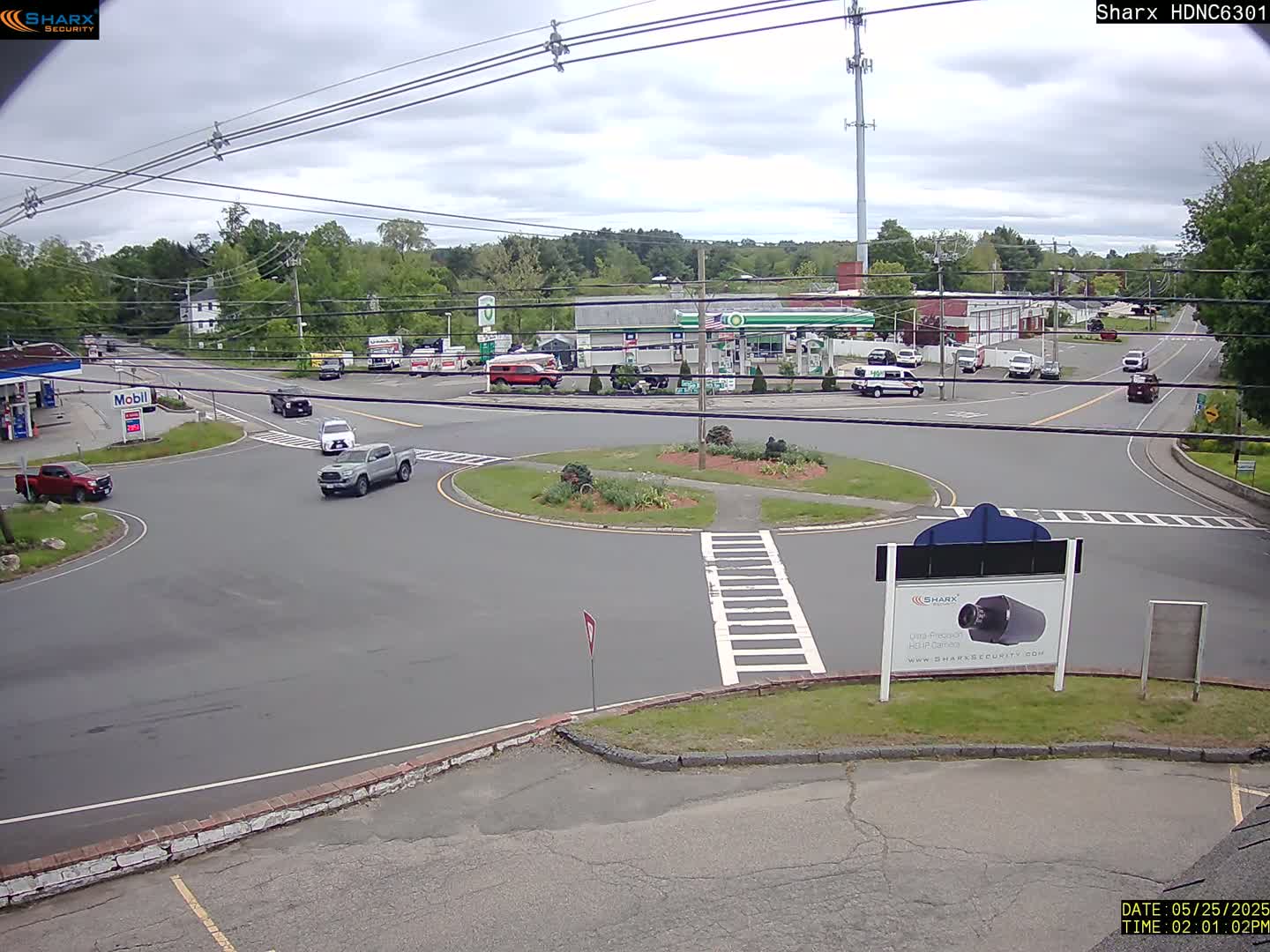 Derry City NH, E Derry Rd/ Chester Rd /E Broadway Derry Village Junction Live Cam - Derry, Rockingham, New Hampshire, USA